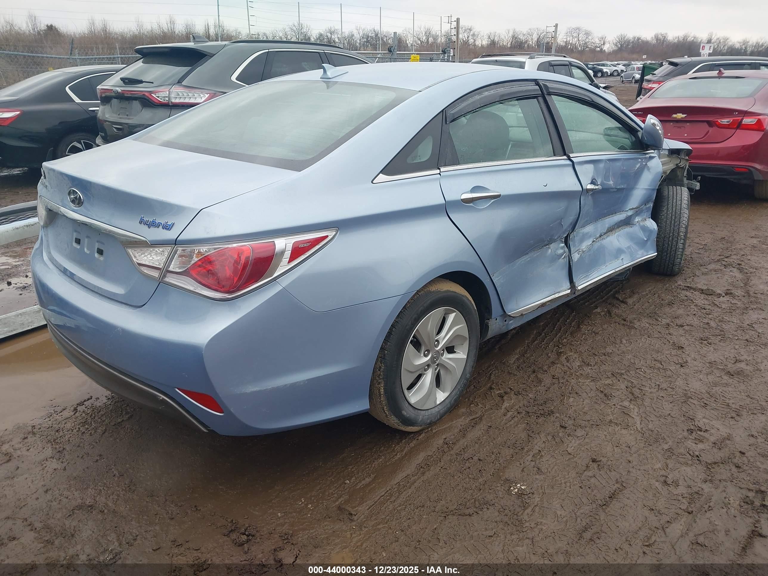 2015 Hyundai Sonata Hybrid   Синий vin: KMHEC4A49FA126961