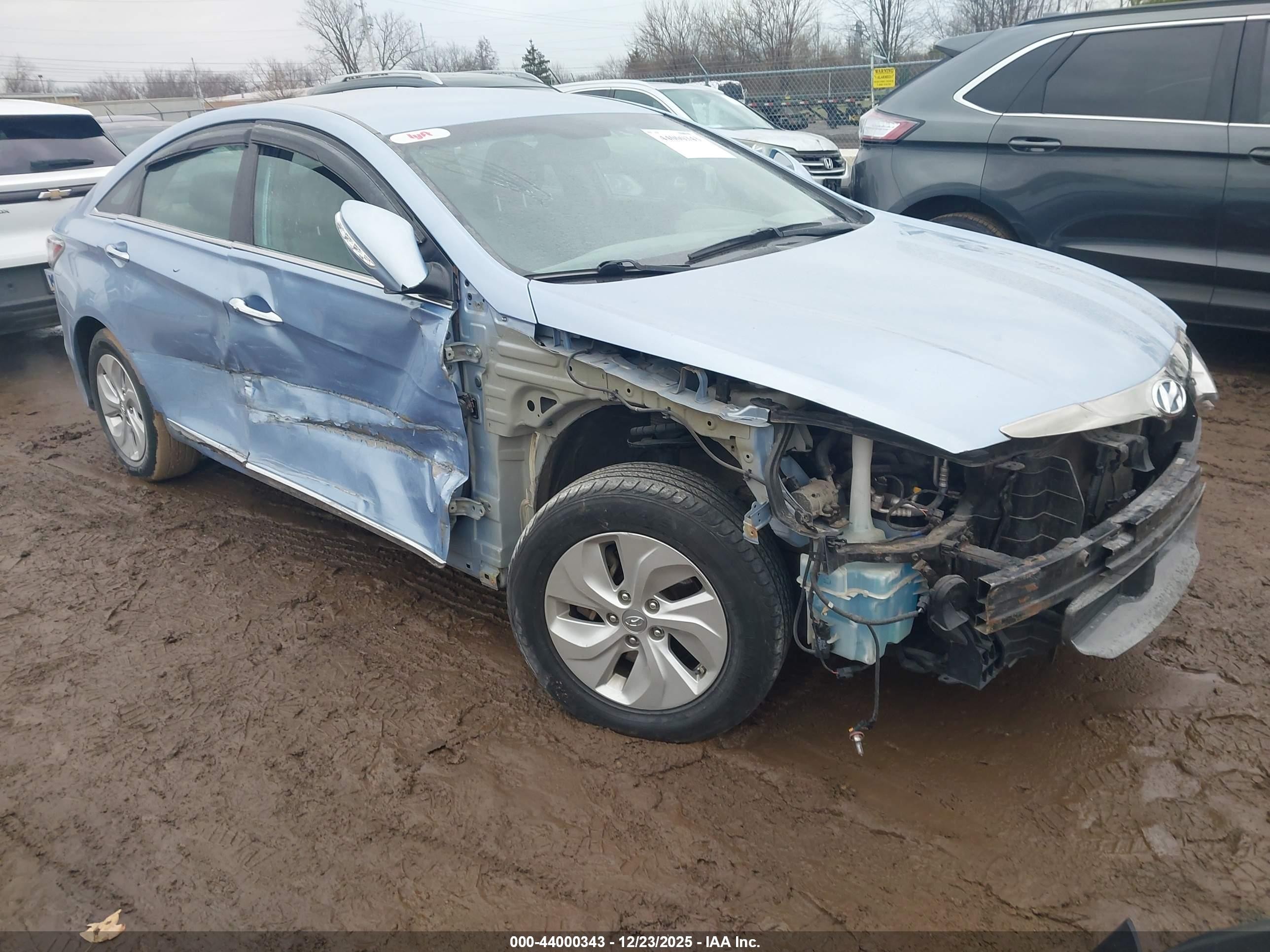 2015 Hyundai Sonata Hybrid   Синий vin: KMHEC4A49FA126961