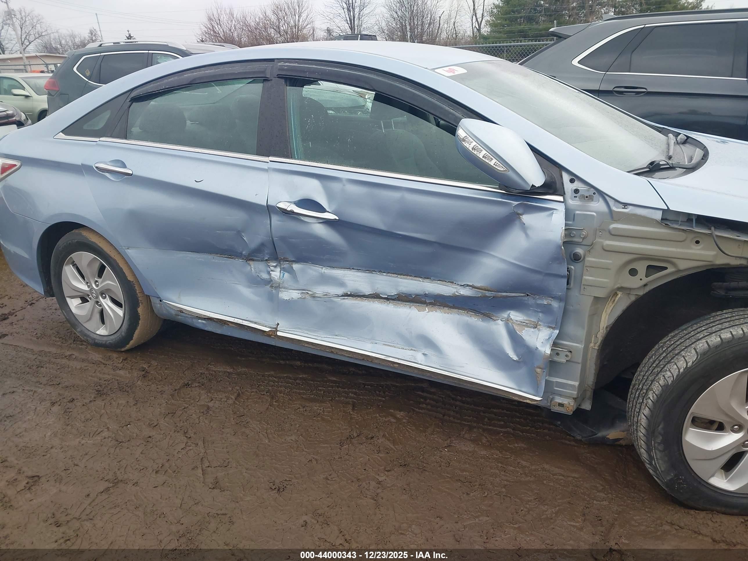 2015 Hyundai Sonata Hybrid   Синий vin: KMHEC4A49FA126961