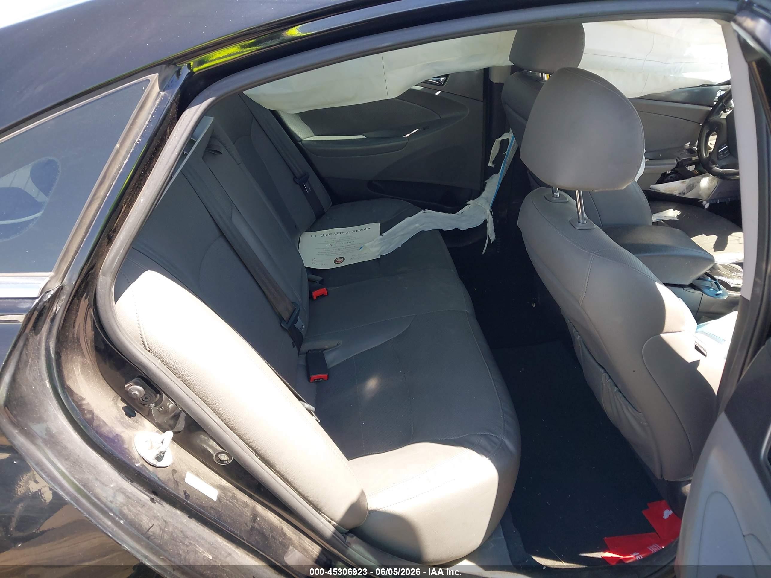 2015 Hyundai Sonata Hybrid Limited Черный vin: KMHEC4A49FA129309