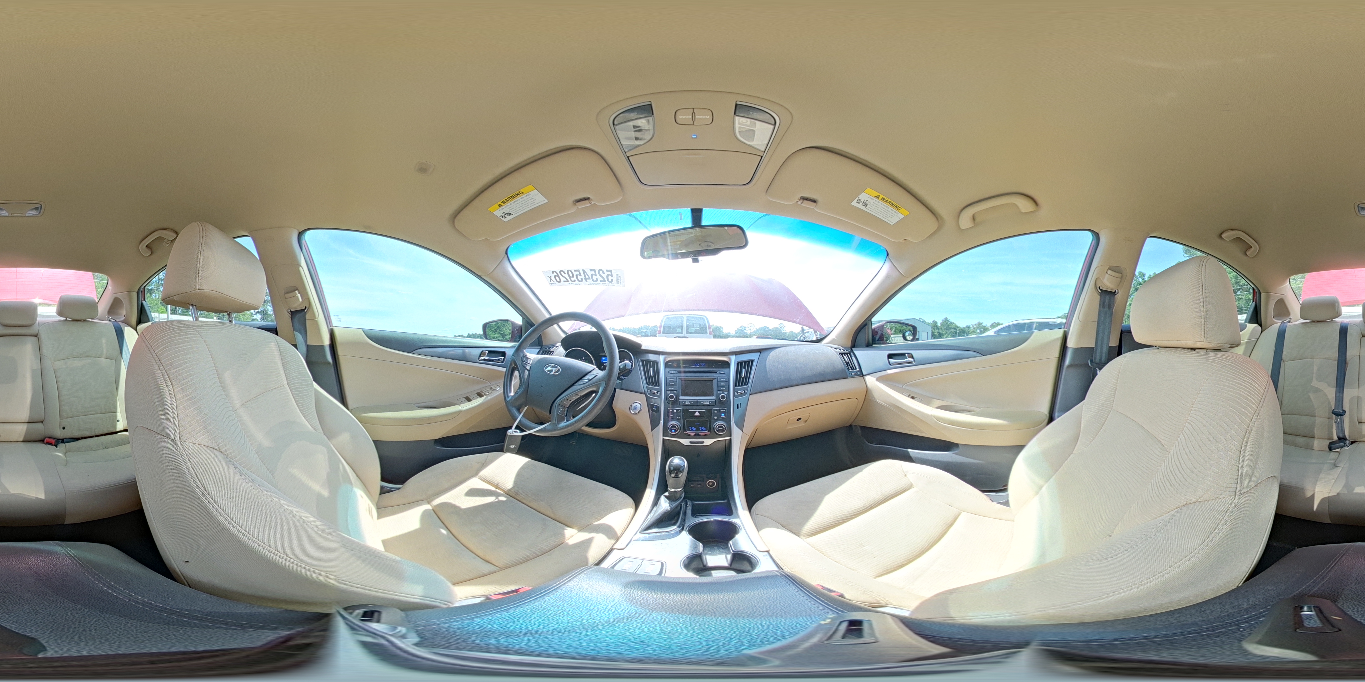 2015 Hyundai Sonata Hybrid Base Красный vin: KMHEC4A49FA131979