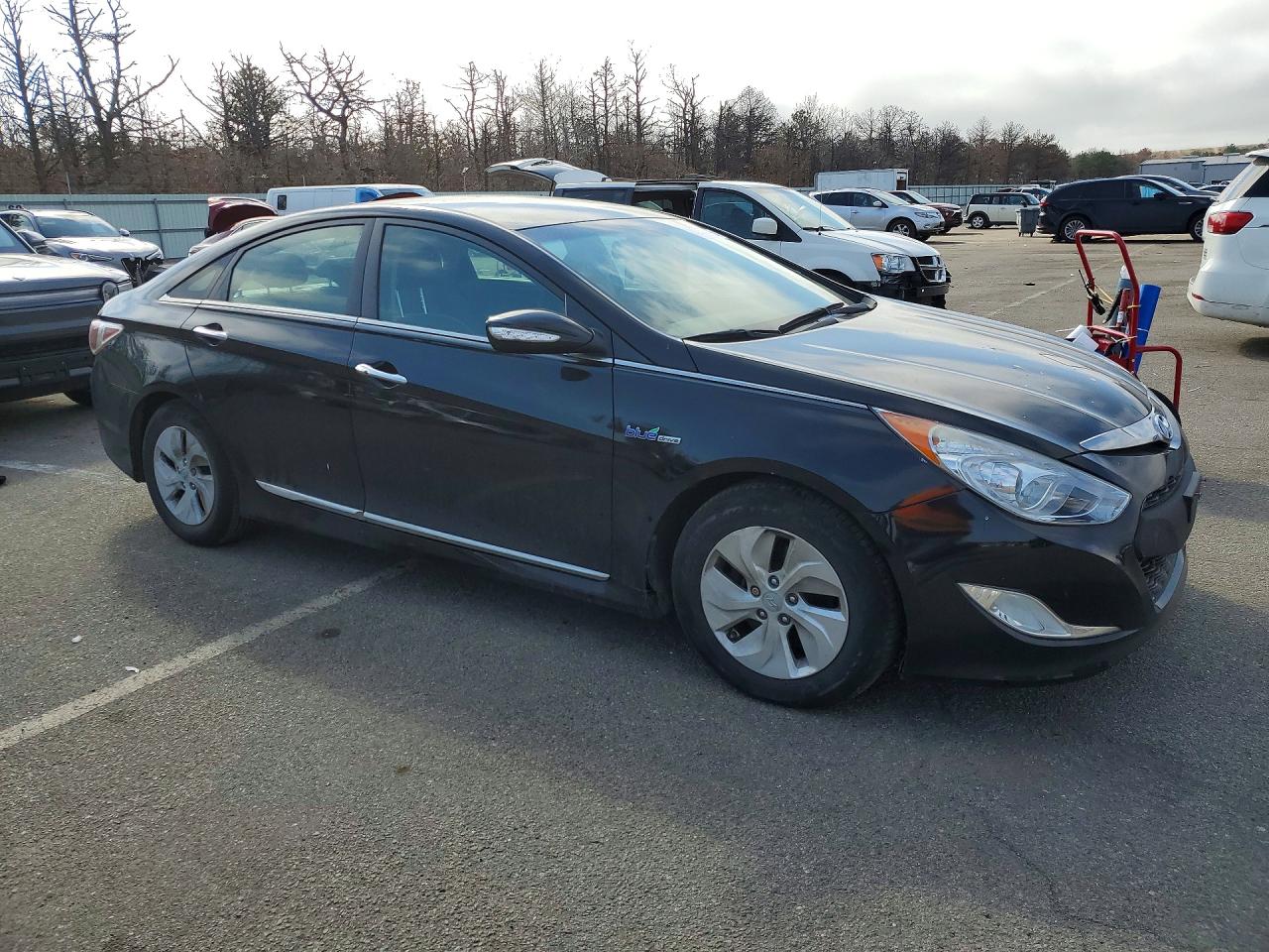 2015 Hyundai Sonata Hybrid Base Black vin: KMHEC4A49FA133036