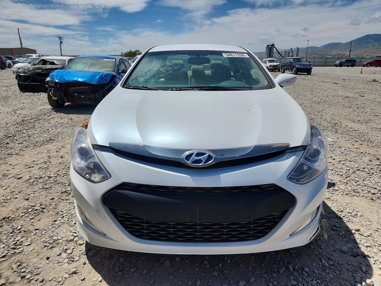 2015 Hyundai Sonata Hybrid Base White vin: KMHEC4A49FA133649