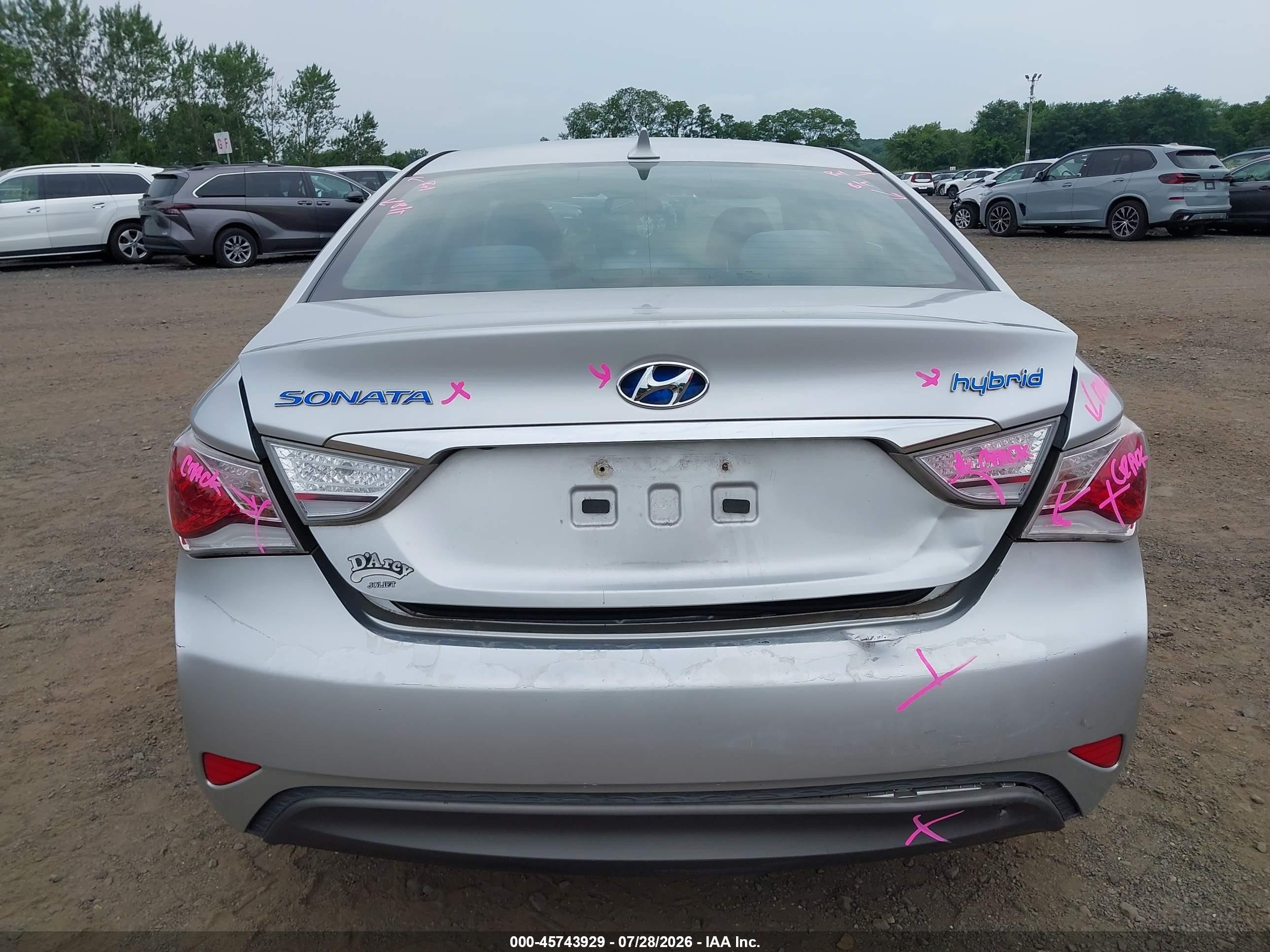 2011 Hyundai Sonata Hybrid   Silver vin: KMHEC4A4XBA003048