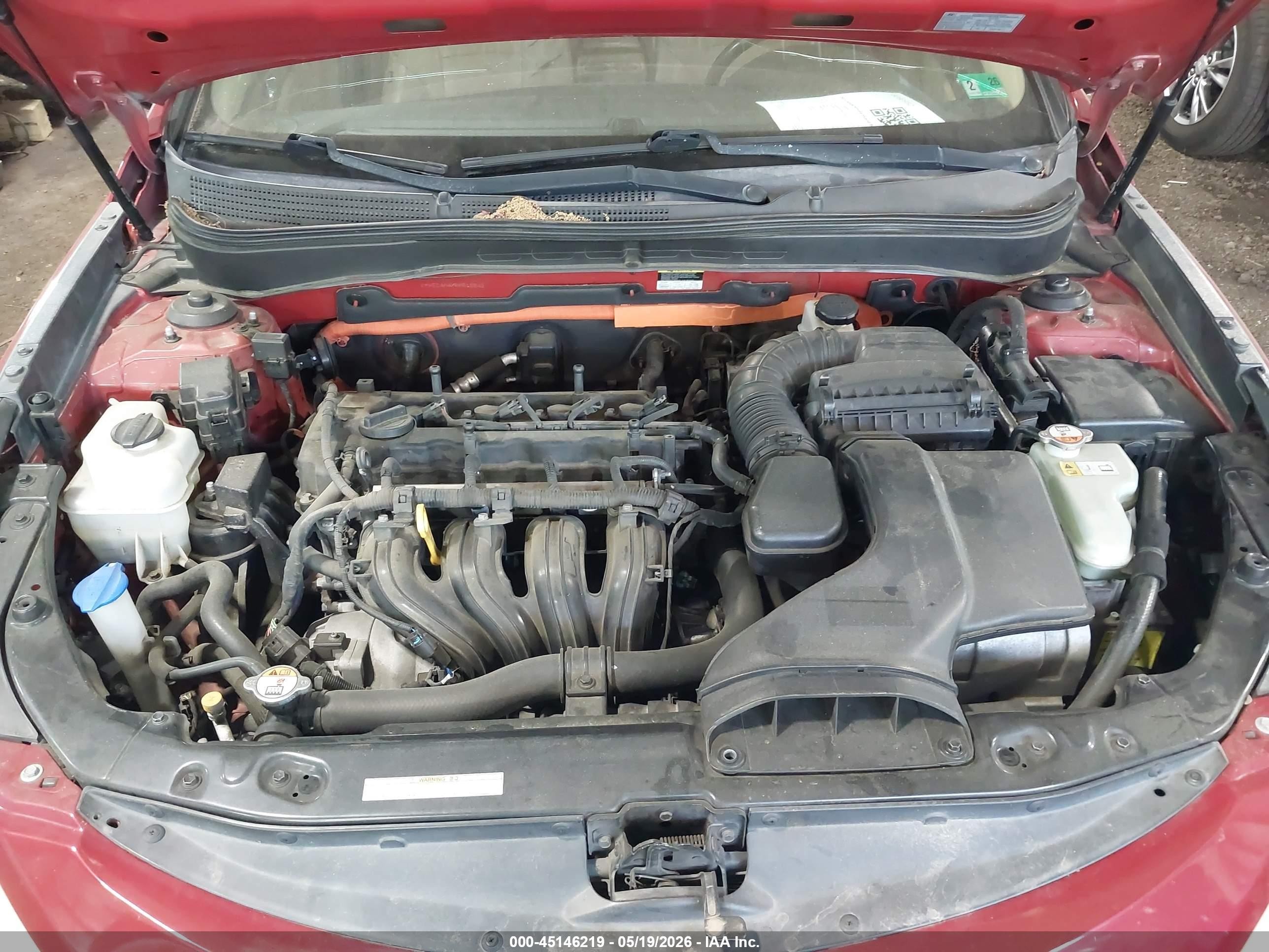2011 Hyundai Sonata Hybrid   Red vin: KMHEC4A4XBA010842