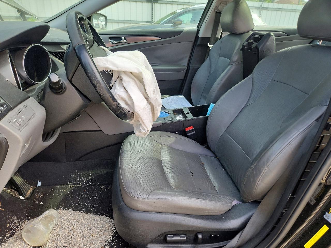 2012 Hyundai Sonata Hybrid Black vin: KMHEC4A4XCA043857