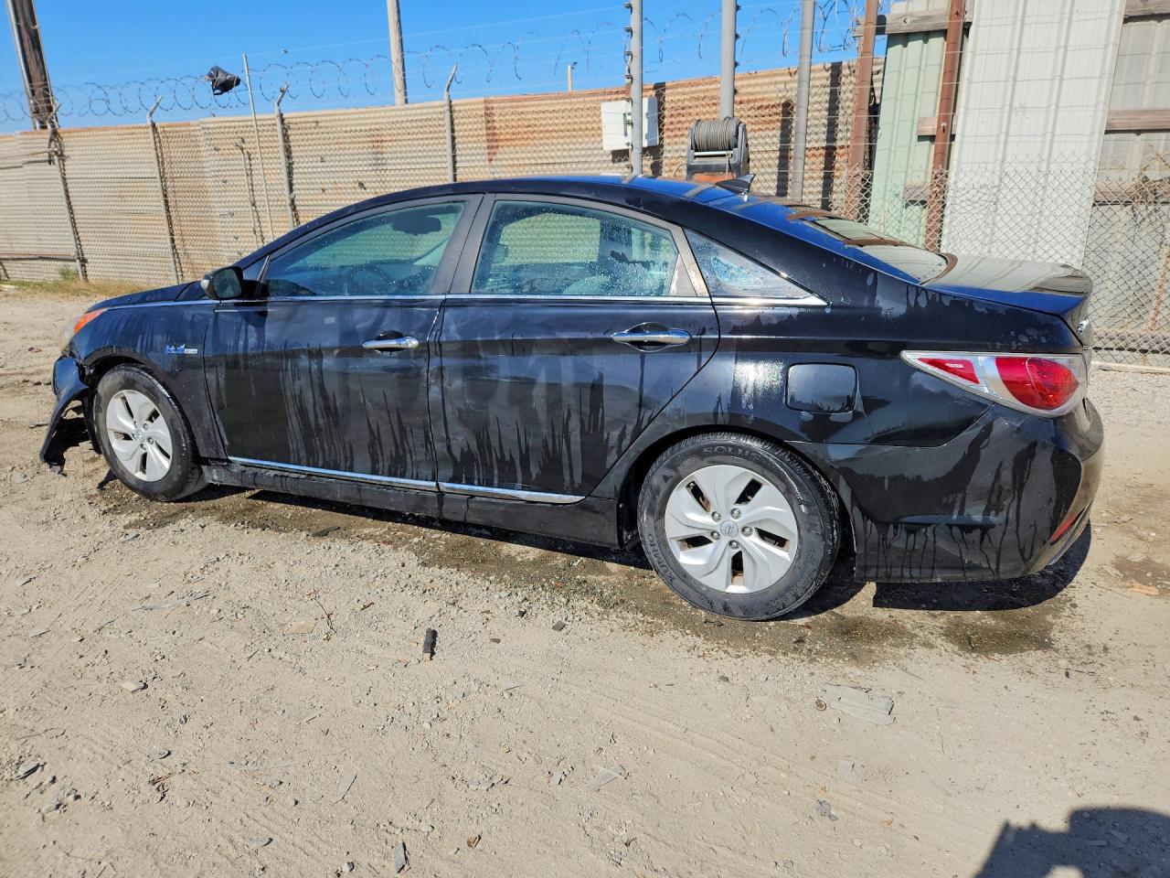 2013 Hyundai Sonata Hybrid Черный vin: KMHEC4A4XDA051250
