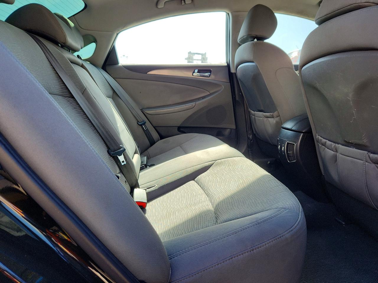2013 Hyundai Sonata Hybrid Черный vin: KMHEC4A4XDA051250