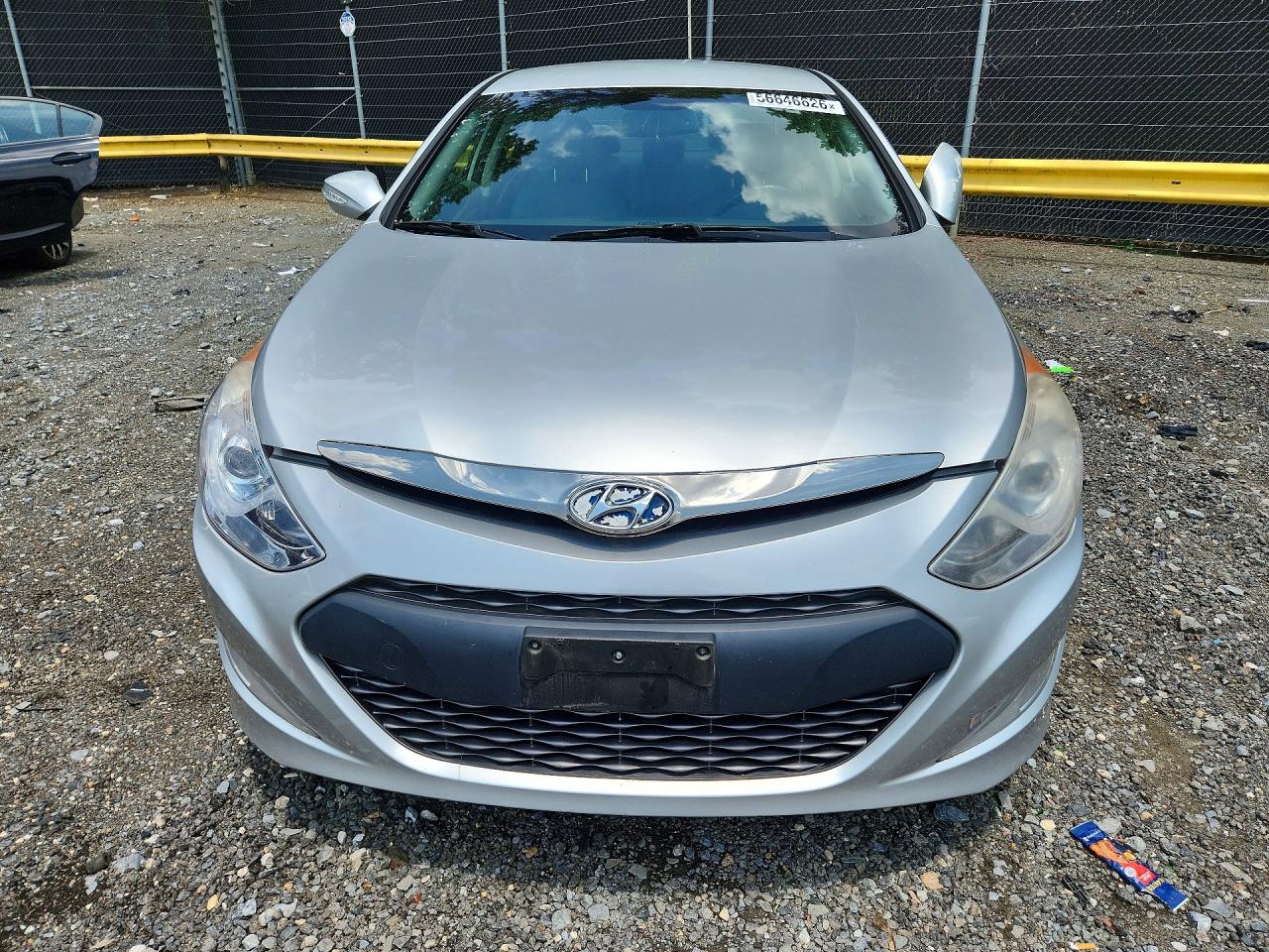 2013 Hyundai Sonata Hybrid Silver vin: KMHEC4A4XDA089271