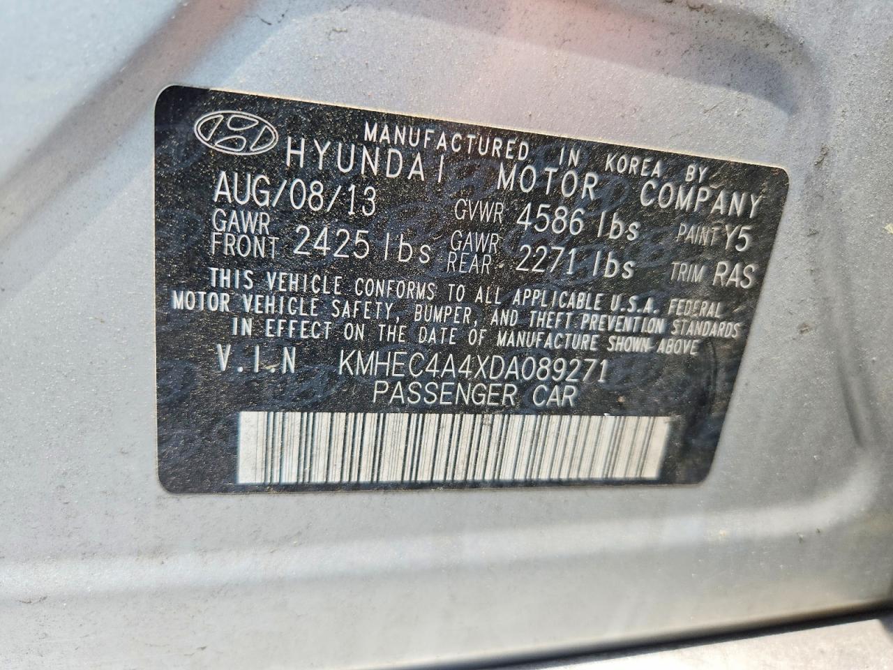 2013 Hyundai Sonata Hybrid Silver vin: KMHEC4A4XDA089271