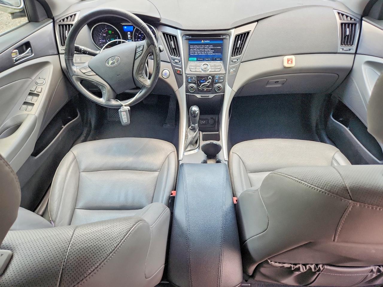 2013 Hyundai Sonata Hybrid Silver vin: KMHEC4A4XDA089271