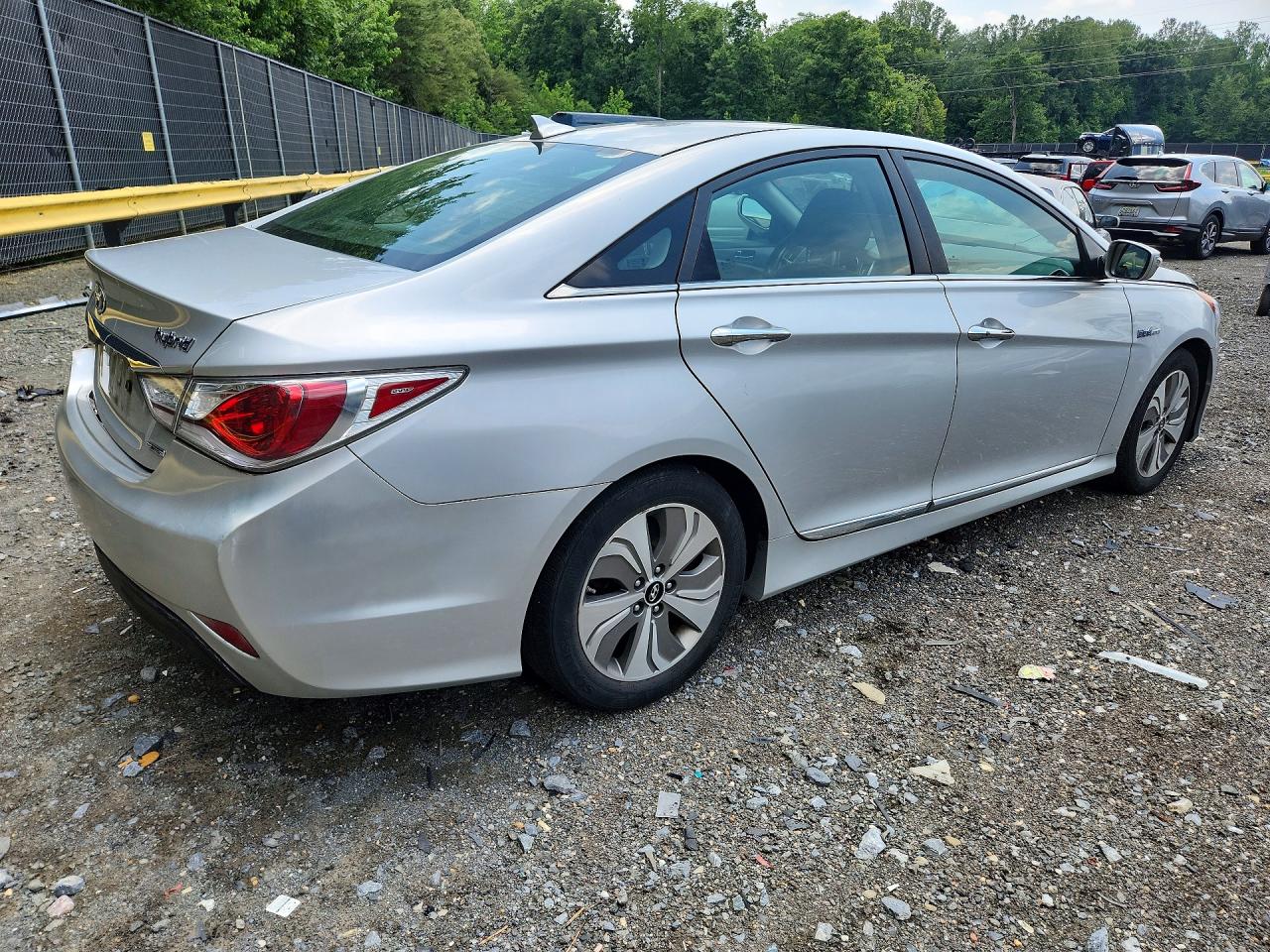 2013 Hyundai Sonata Hybrid Silver vin: KMHEC4A4XDA089271