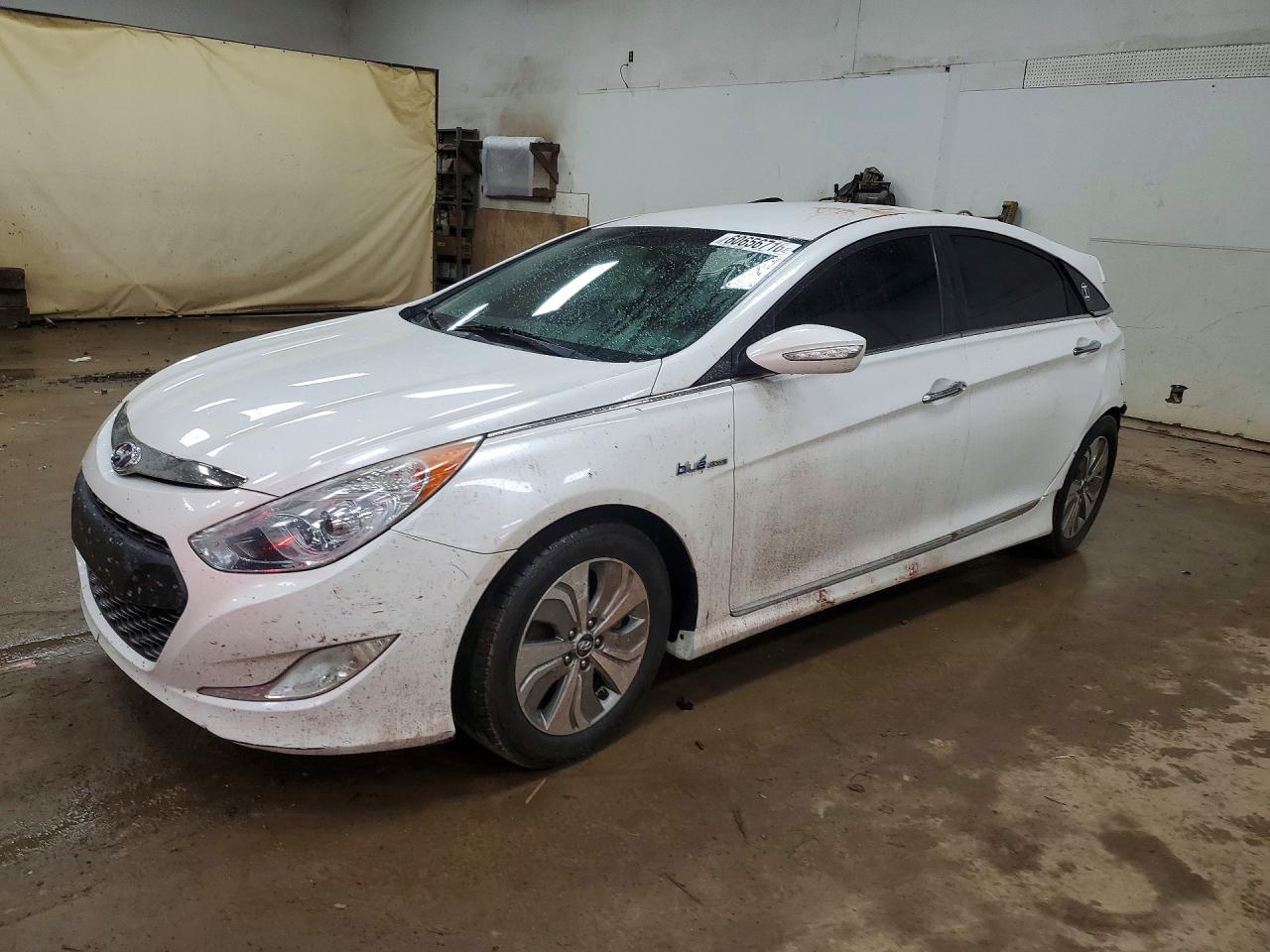 2013 Hyundai Sonata Hybrid White vin: KMHEC4A4XDA099590