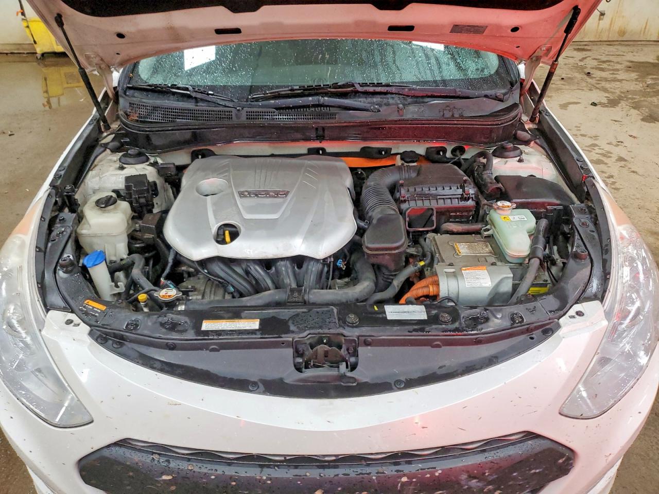 2013 Hyundai Sonata Hybrid White vin: KMHEC4A4XDA099590