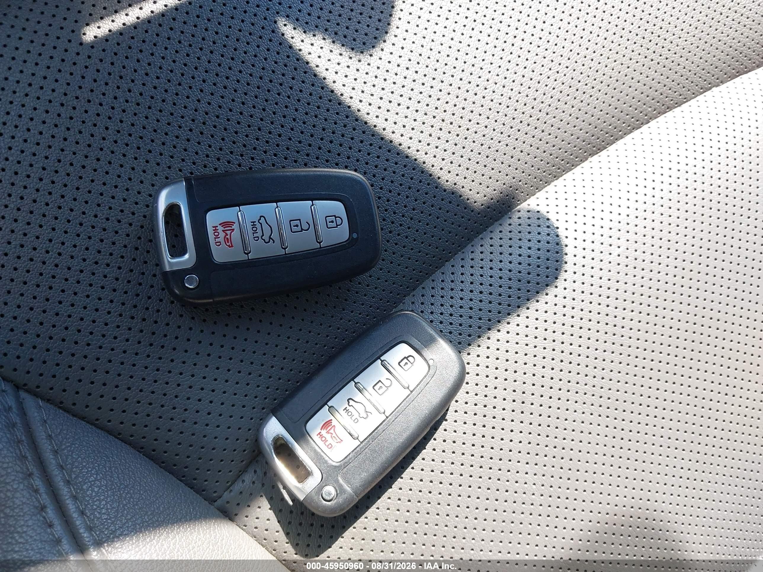 2014 Hyundai Sonata Hybrid Limited Серебряный vin: KMHEC4A4XEA105700