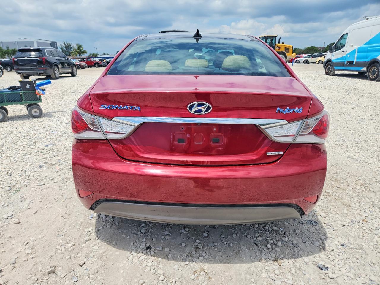 2014 Hyundai Sonata Hybrid Red vin: KMHEC4A4XEA115756