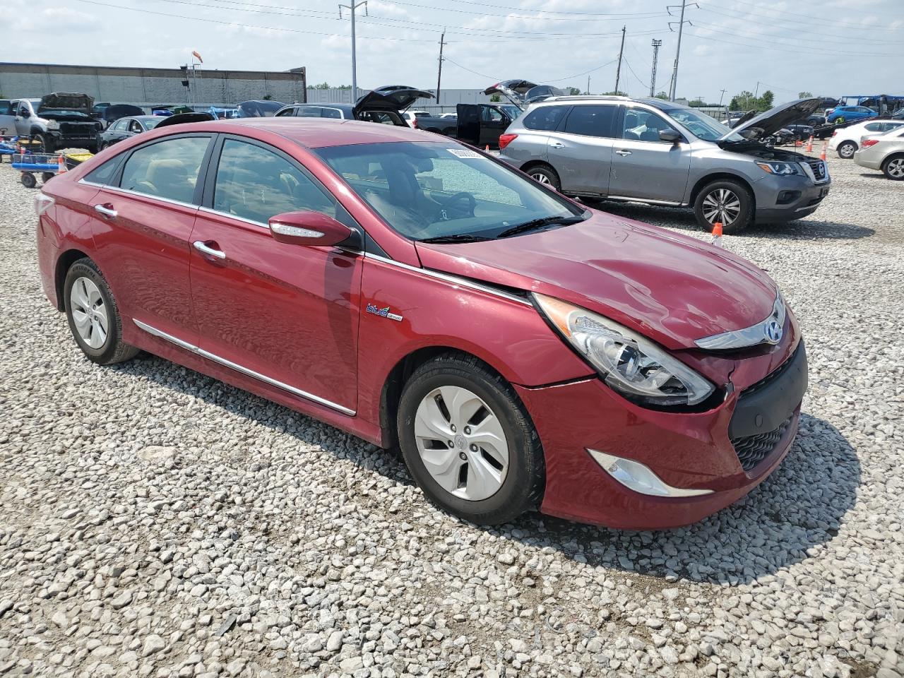 2015 Hyundai Sonata Hybrid Base Red vin: KMHEC4A4XFA119890