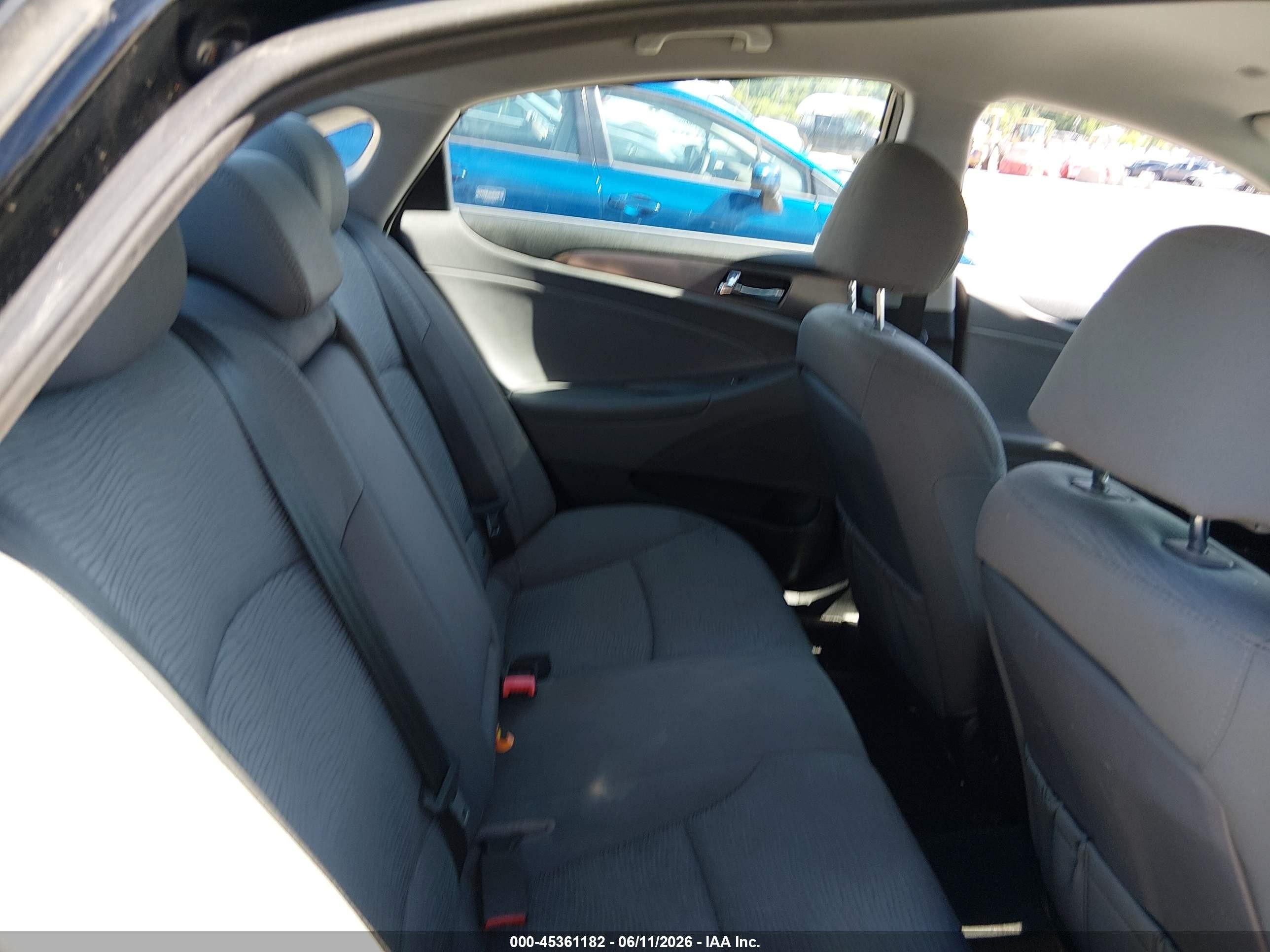 2015 Hyundai Sonata Hybrid   Черный vin: KMHEC4A4XFA121185