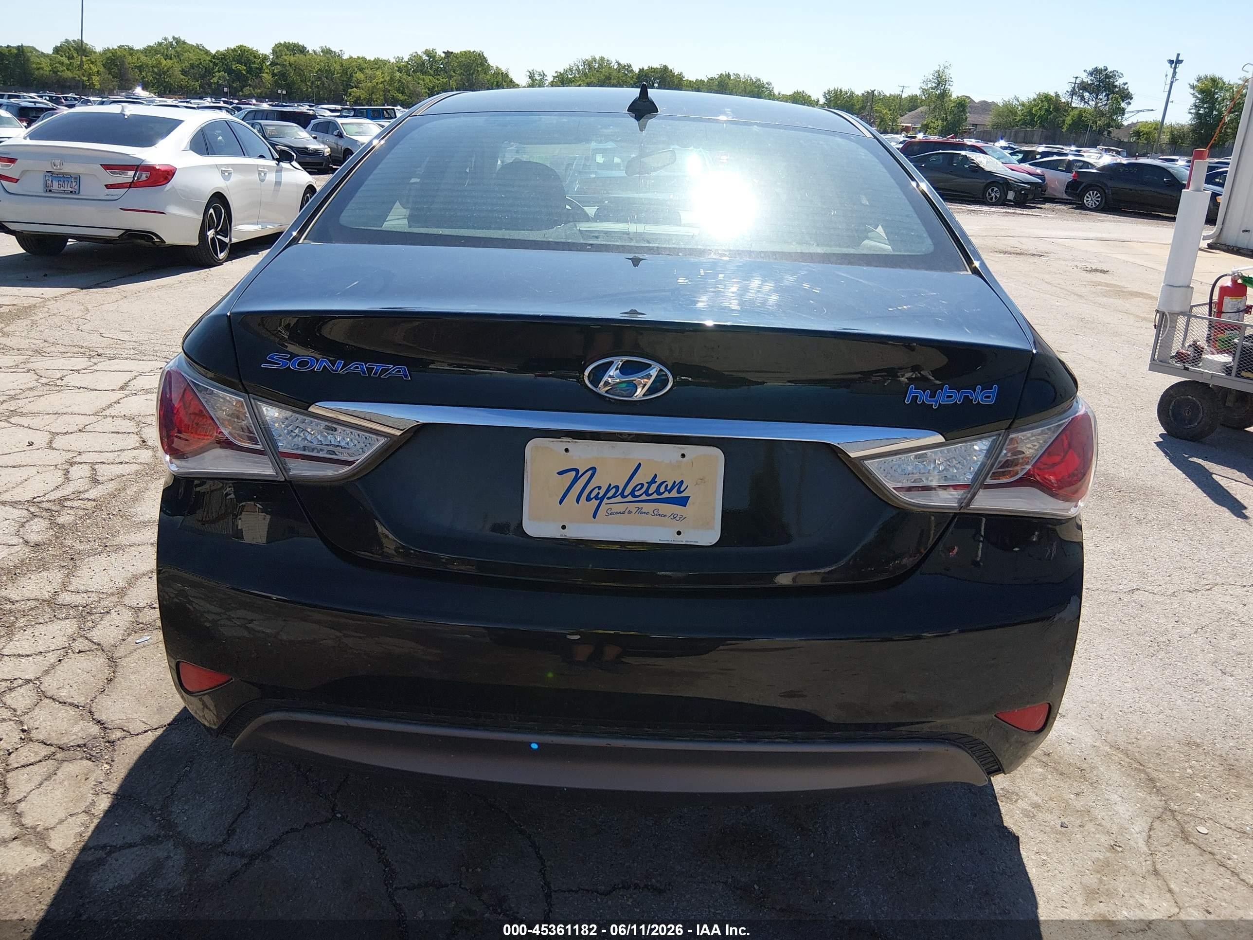 2015 Hyundai Sonata Hybrid   Черный vin: KMHEC4A4XFA121185