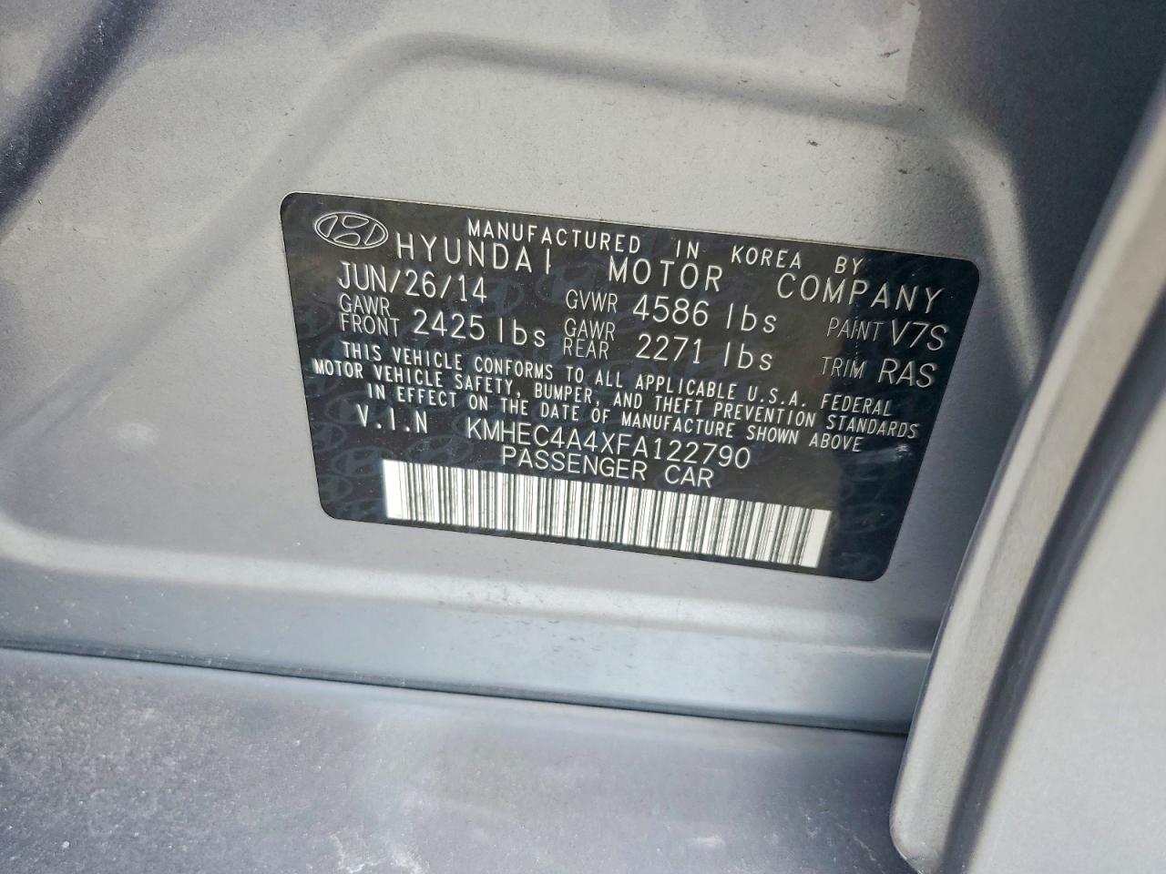 2015 Hyundai Sonata Hybrid Limited Silver vin: KMHEC4A4XFA122790