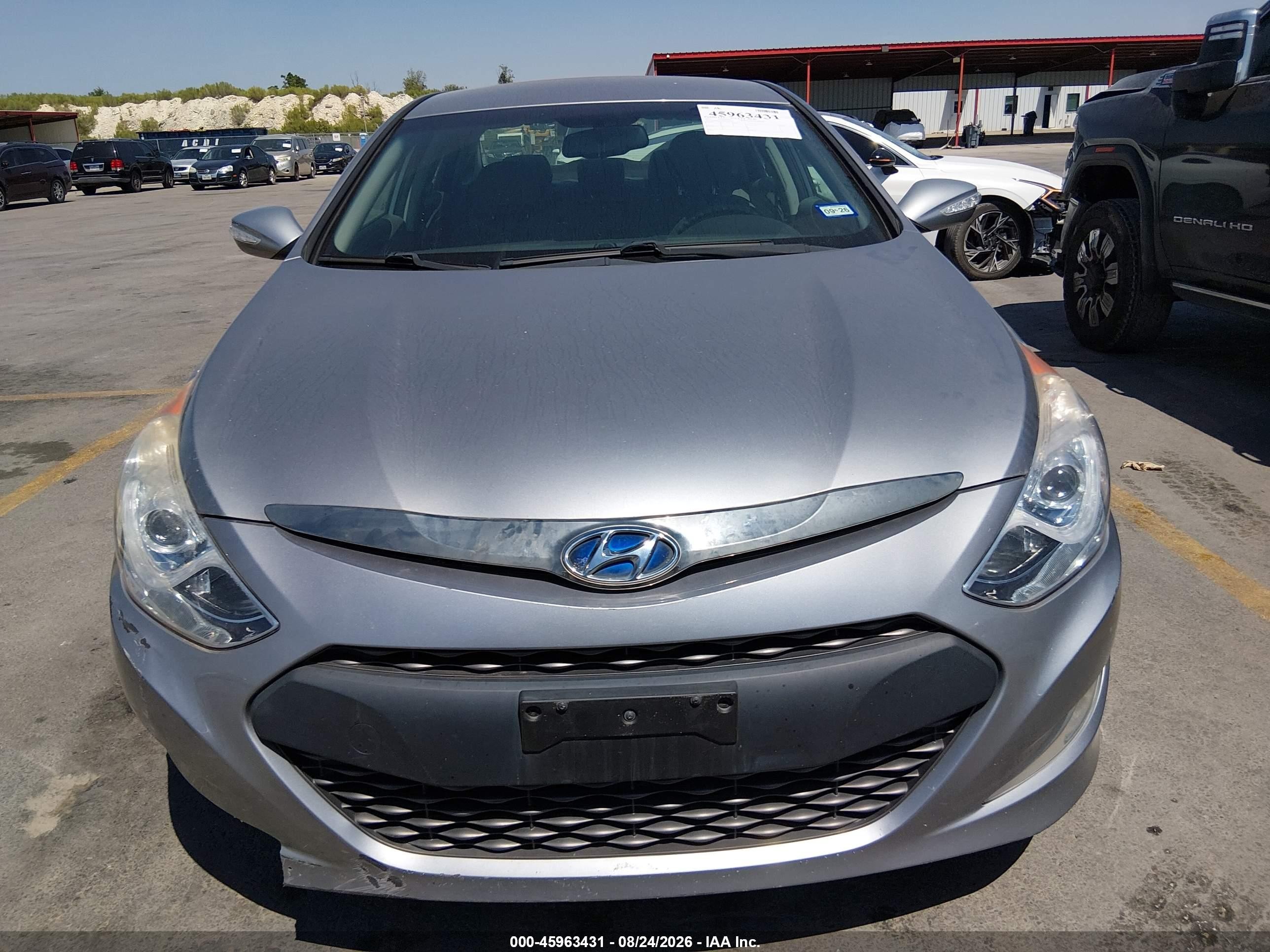 2015 Hyundai Sonata Hybrid   Silver vin: KMHEC4A4XFA128332