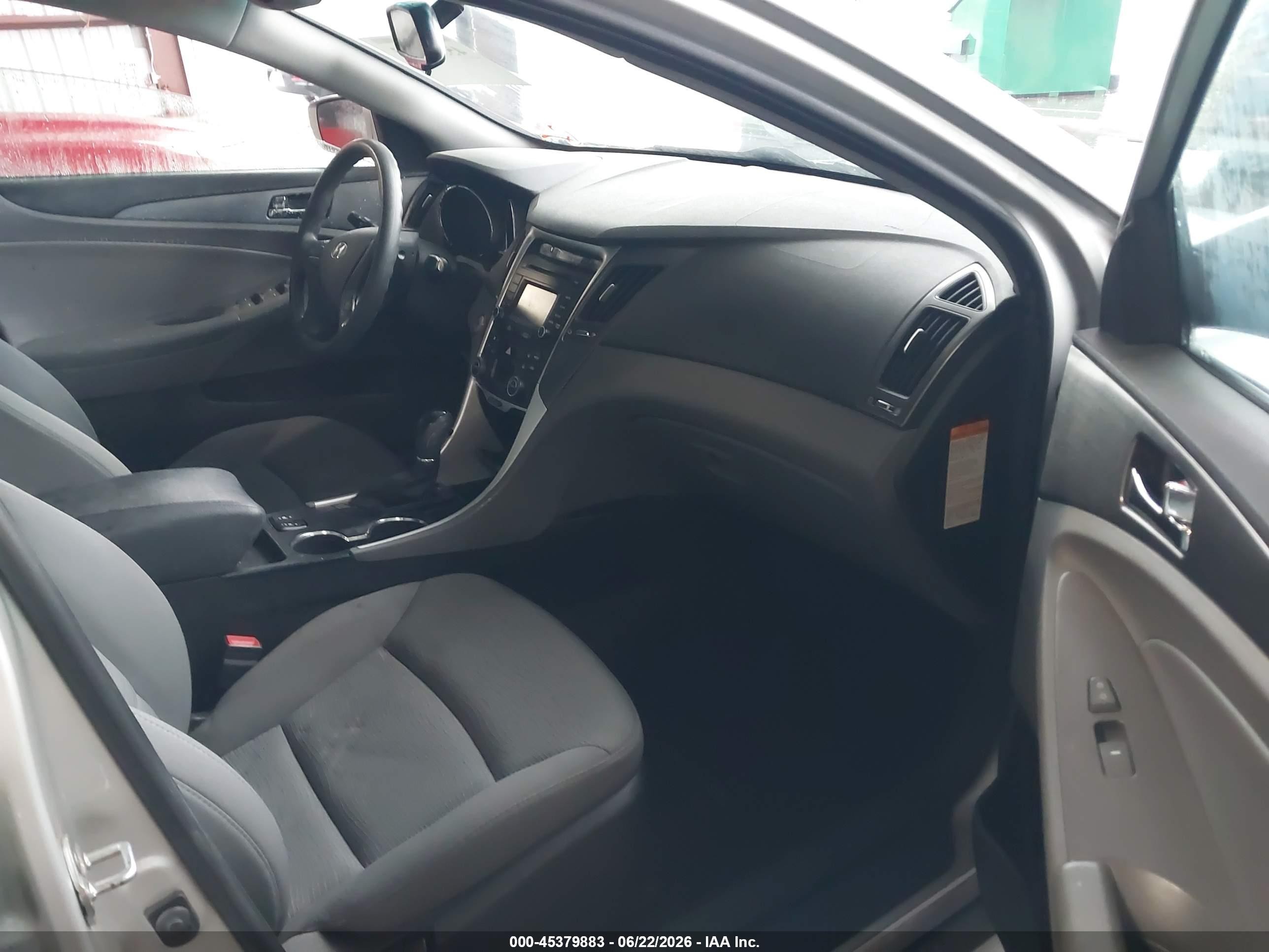 2015 Hyundai Sonata Hybrid   Gray vin: KMHEC4A4XFA128637