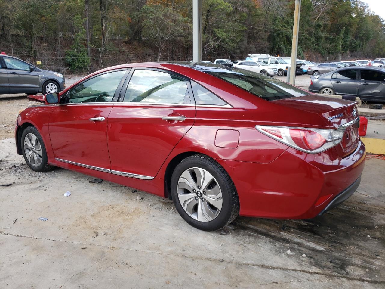 2015 Hyundai Sonata Hybrid Burgundy vin: KMHEC4A4XFA129996