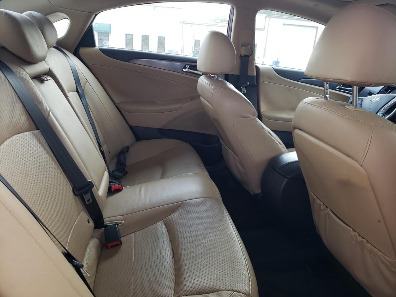 2015 Hyundai Sonata Hybrid Burgundy vin: KMHEC4A4XFA129996