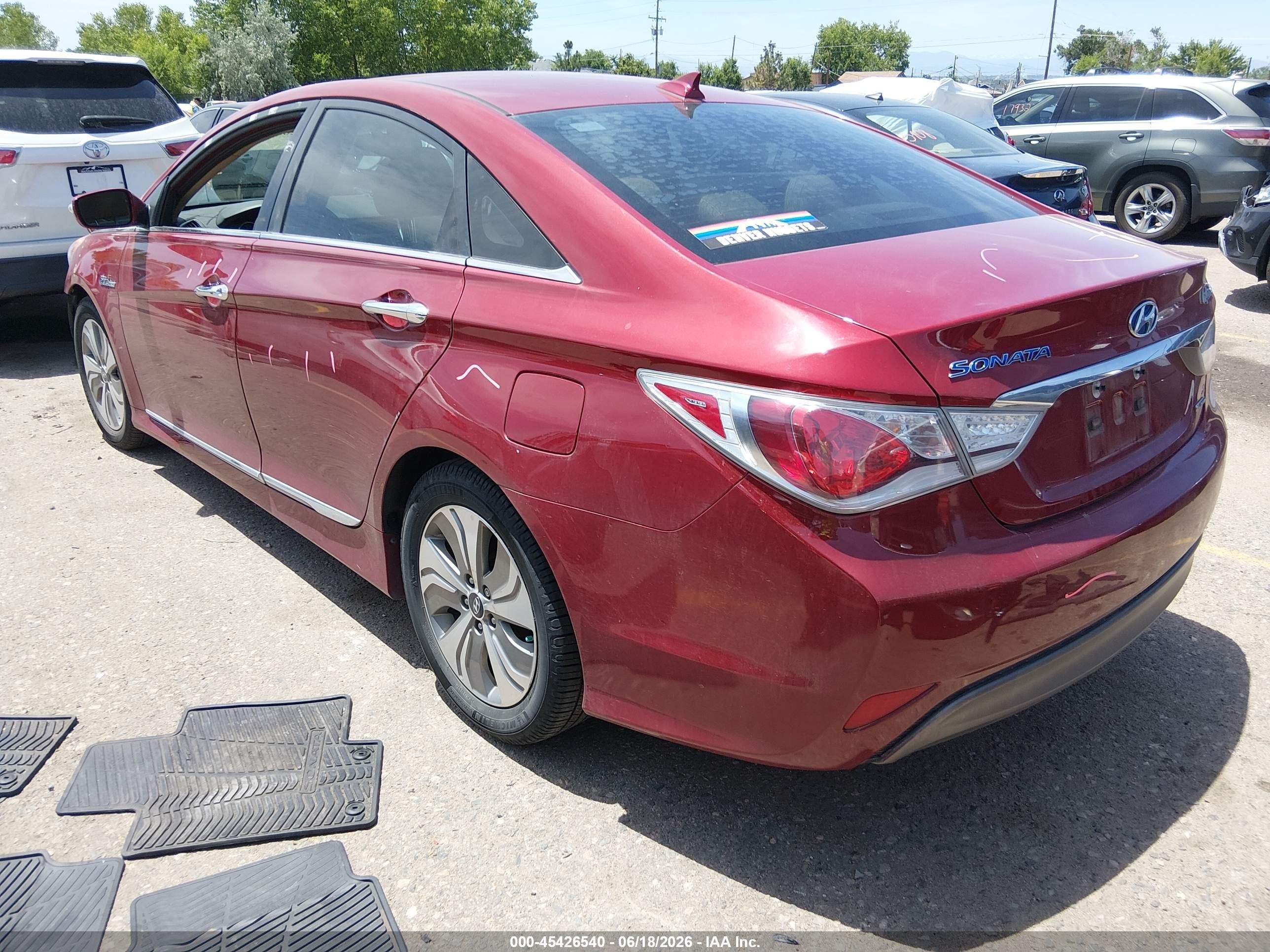2015 Hyundai Sonata Hybrid Limited Red vin: KMHEC4A4XFA132140