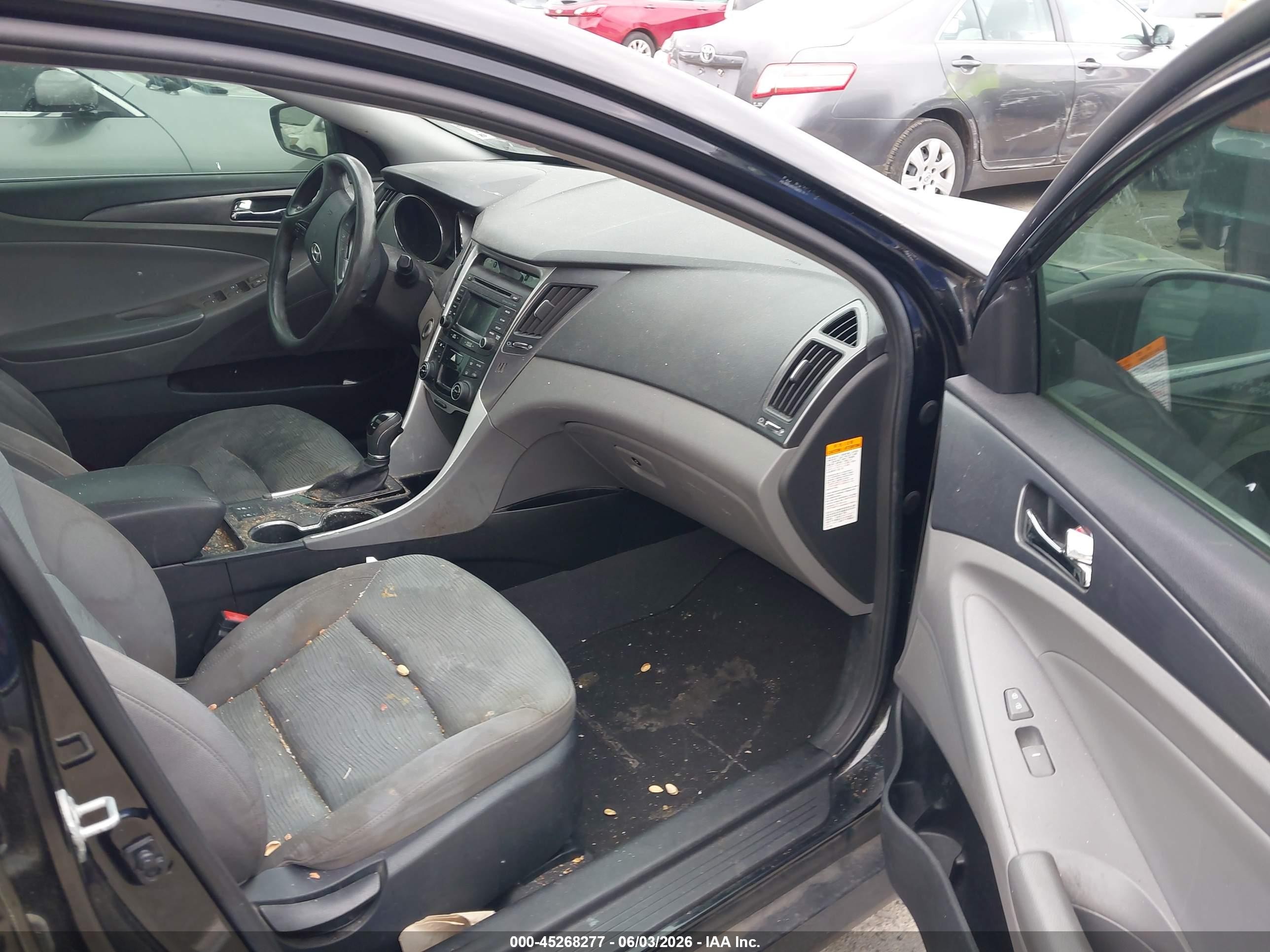 2015 Hyundai Sonata Hybrid   Black vin: KMHEC4A4XFA138276