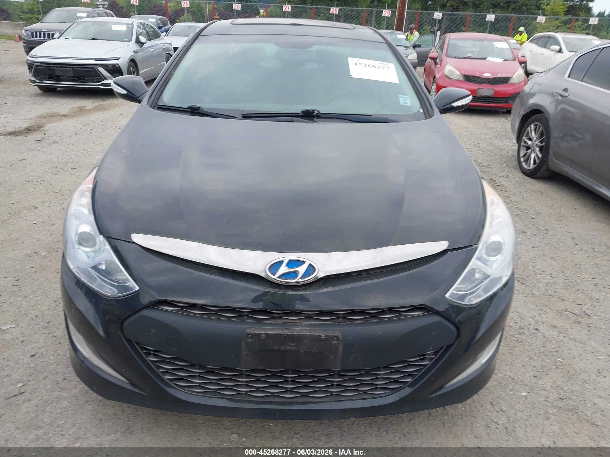 2015 Hyundai Sonata Hybrid   Black vin: KMHEC4A4XFA138276
