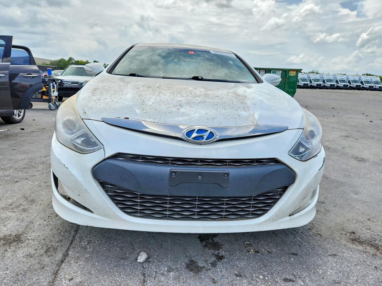 2015 Hyundai Sonata Hybrid Base White vin: KMHEC4A4XFA138651
