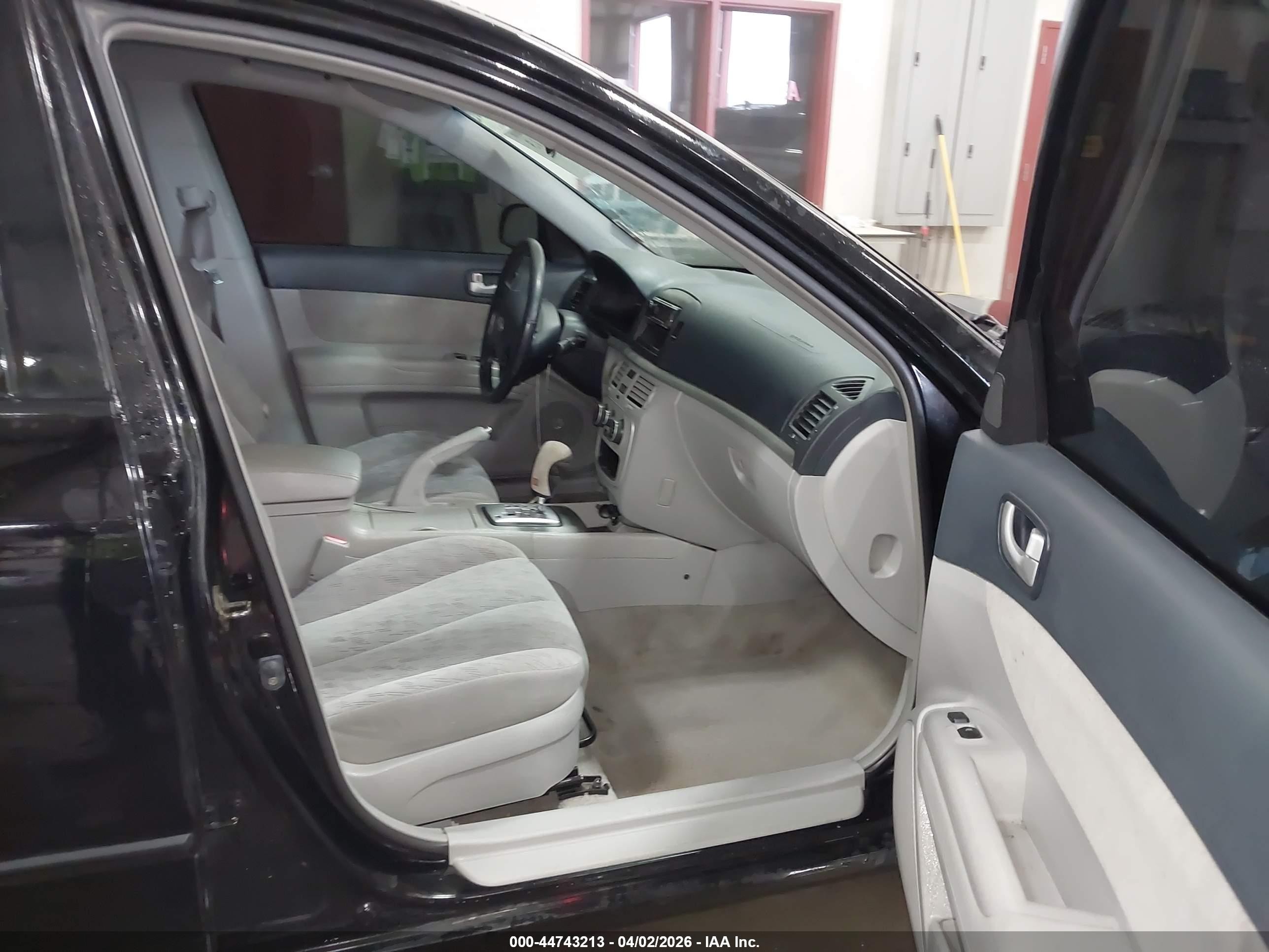 2006 Hyundai Sonata Gl Black vin: KMHET46CX6A107755
