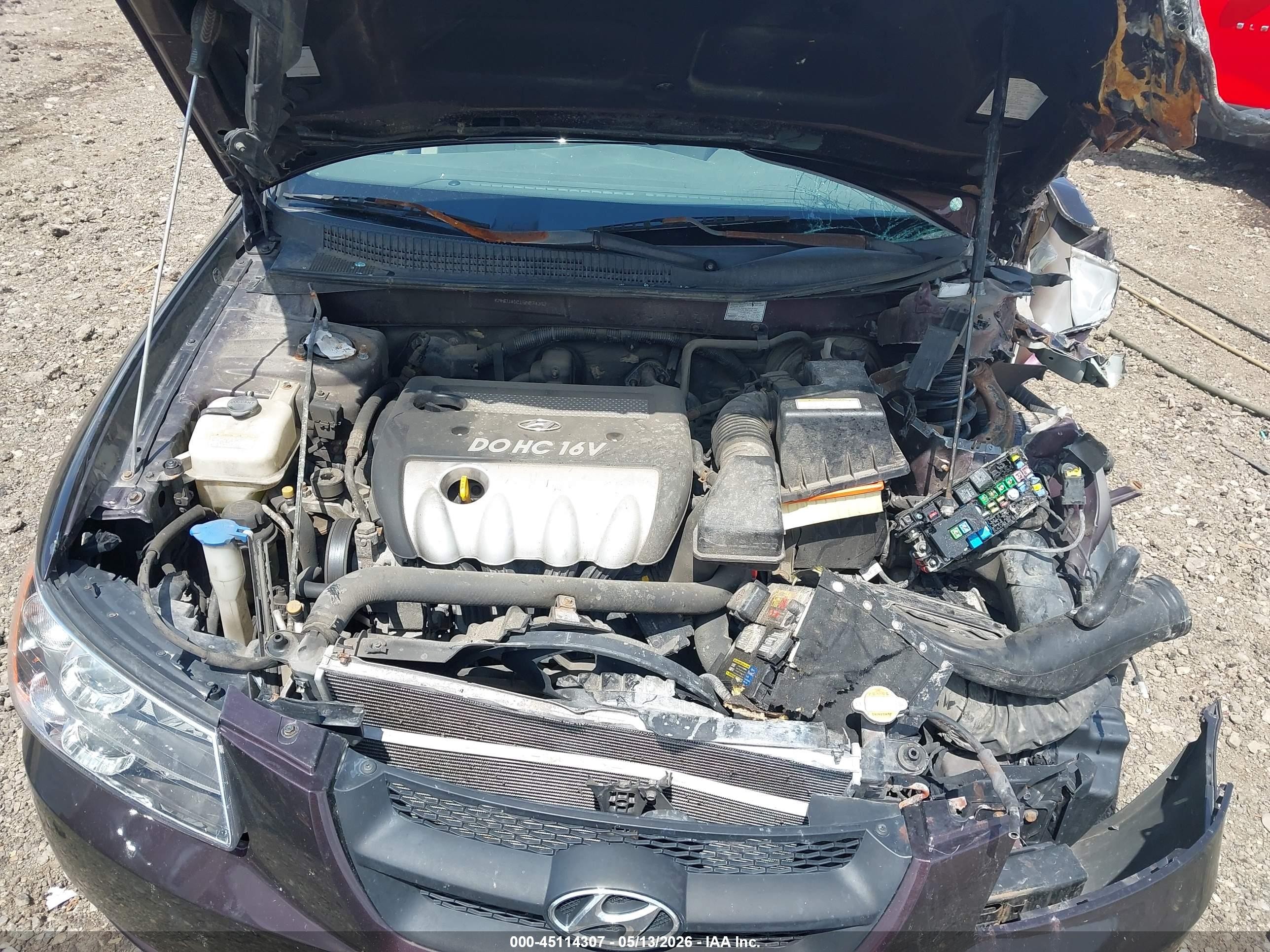 2006 Hyundai Sonata Gls Maroon vin: KMHEU46C16A074383