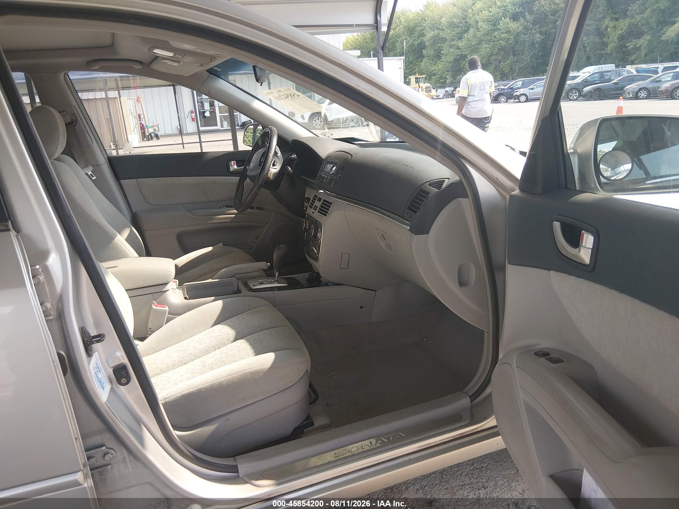 2006 Hyundai Sonata Gls Silver vin: KMHEU46C66A143956