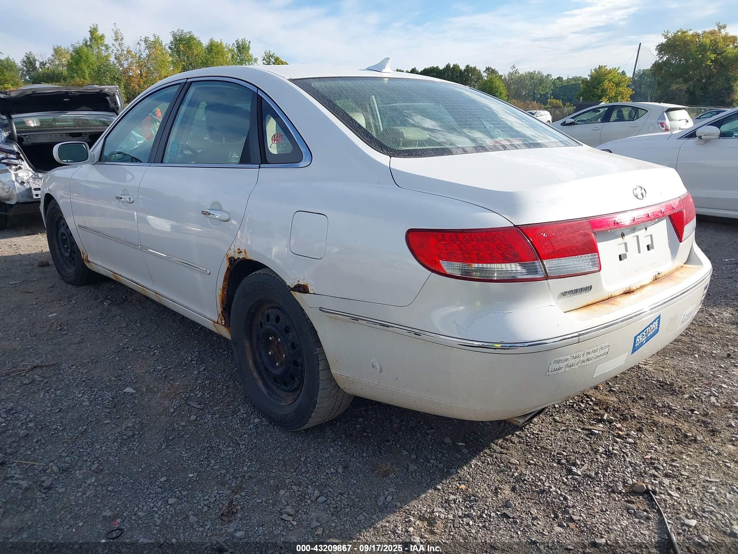 2009 Hyundai Azera Gls Белый vin: KMHFC46D09A351075