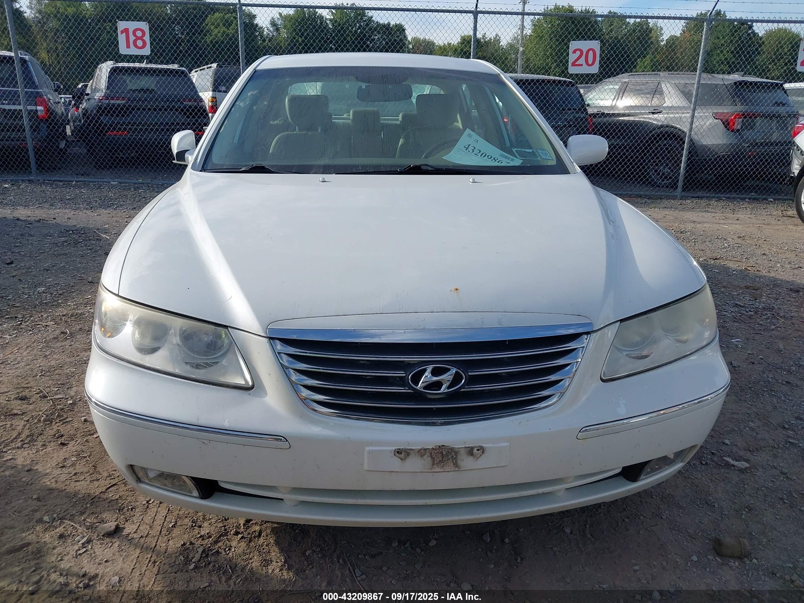 2009 Hyundai Azera Gls Белый vin: KMHFC46D09A351075
