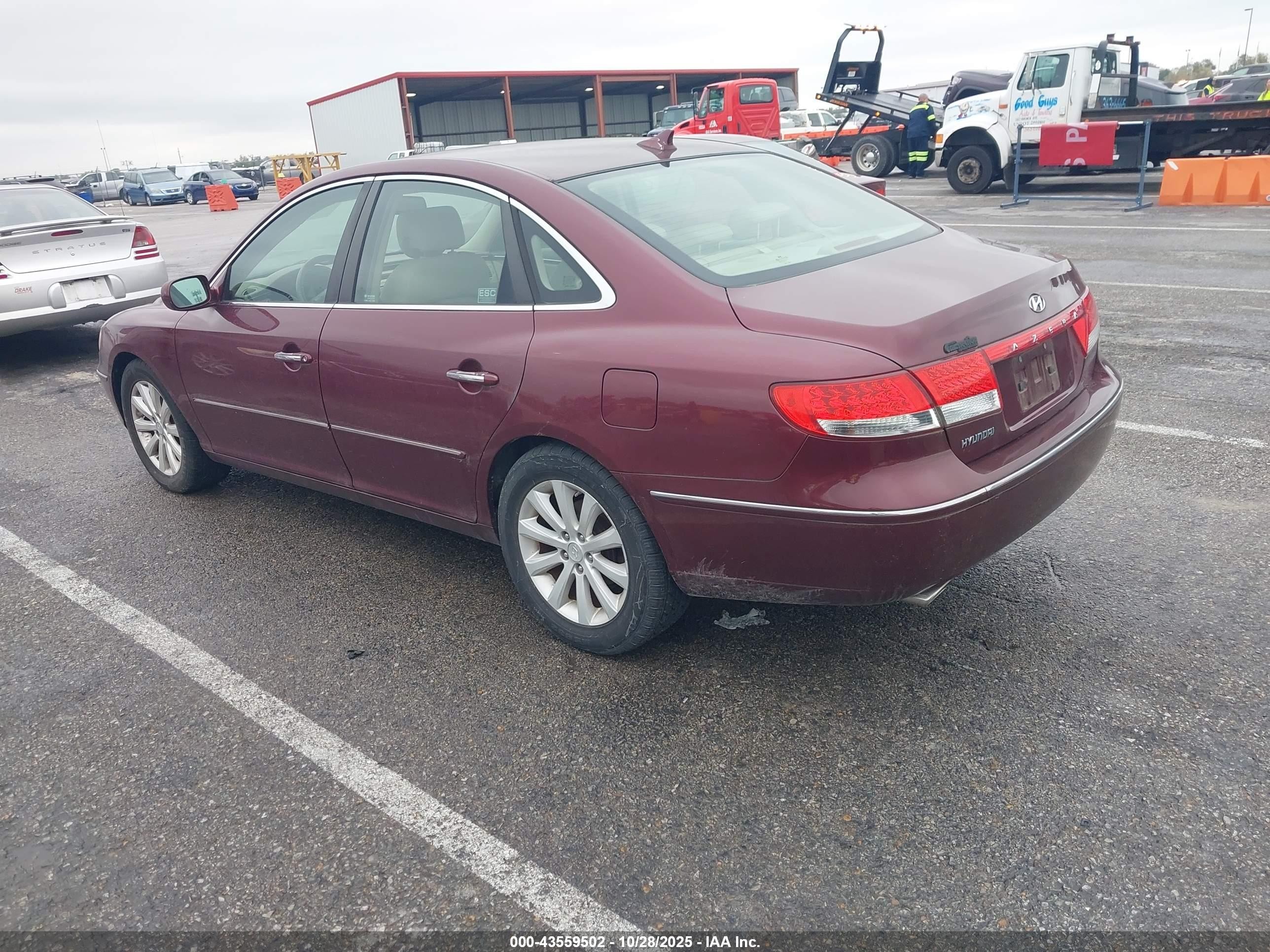 2009 Hyundai Azera Gls Red vin: KMHFC46D09A351948