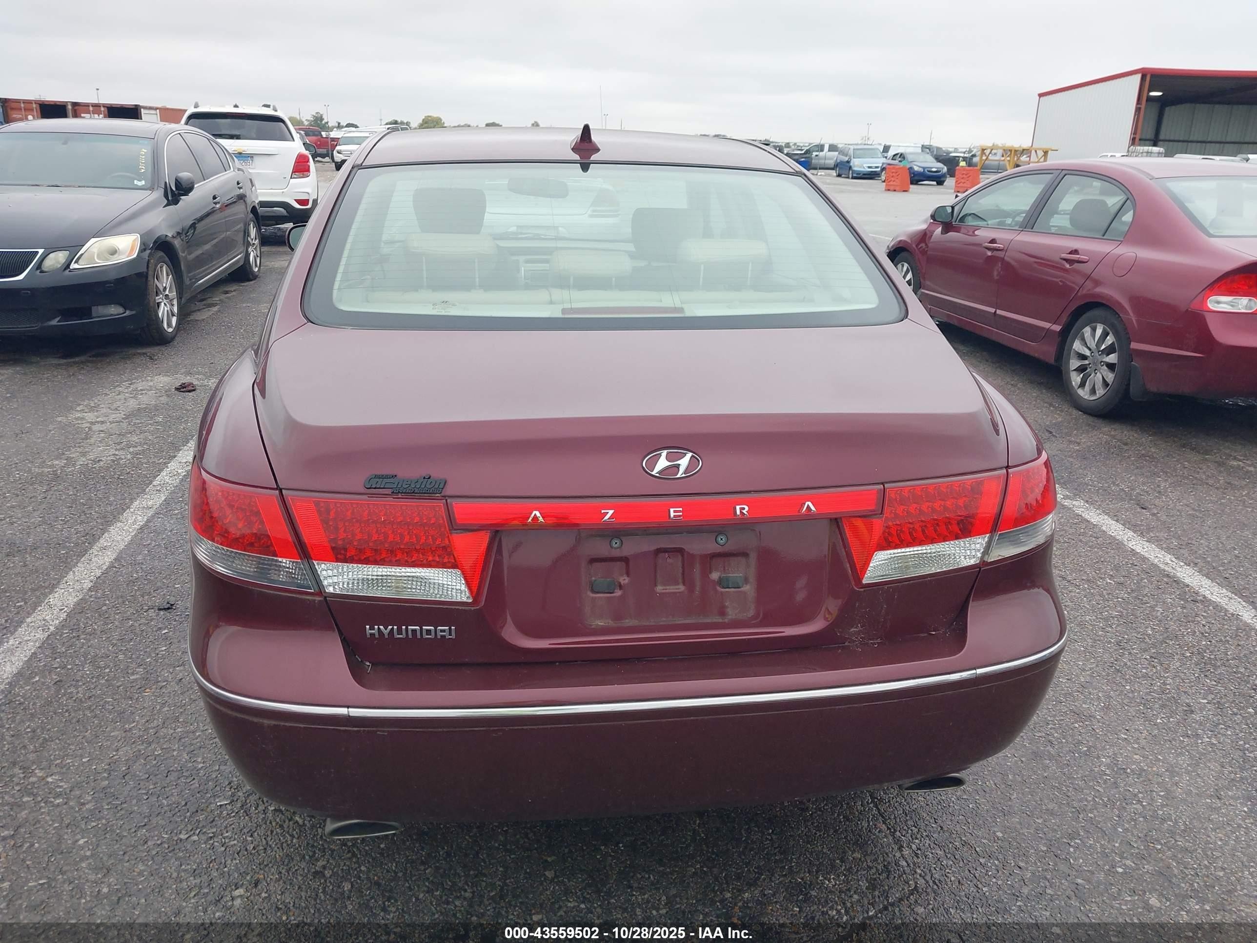2009 Hyundai Azera Gls Red vin: KMHFC46D09A351948