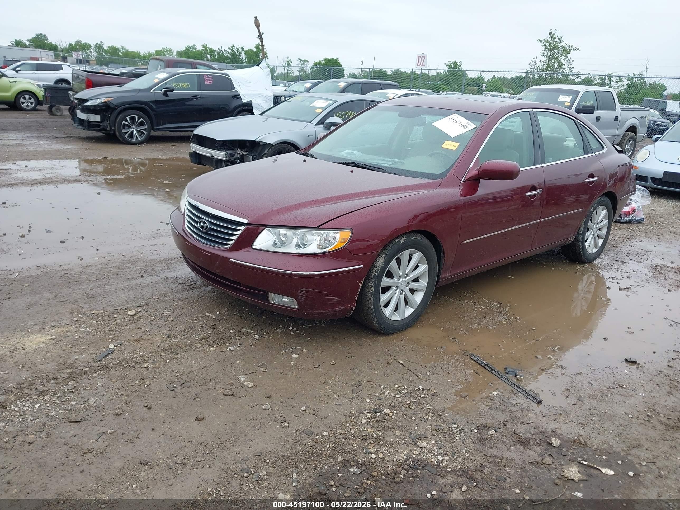 2009 Hyundai Azera Gls Red vin: KMHFC46D09A360892