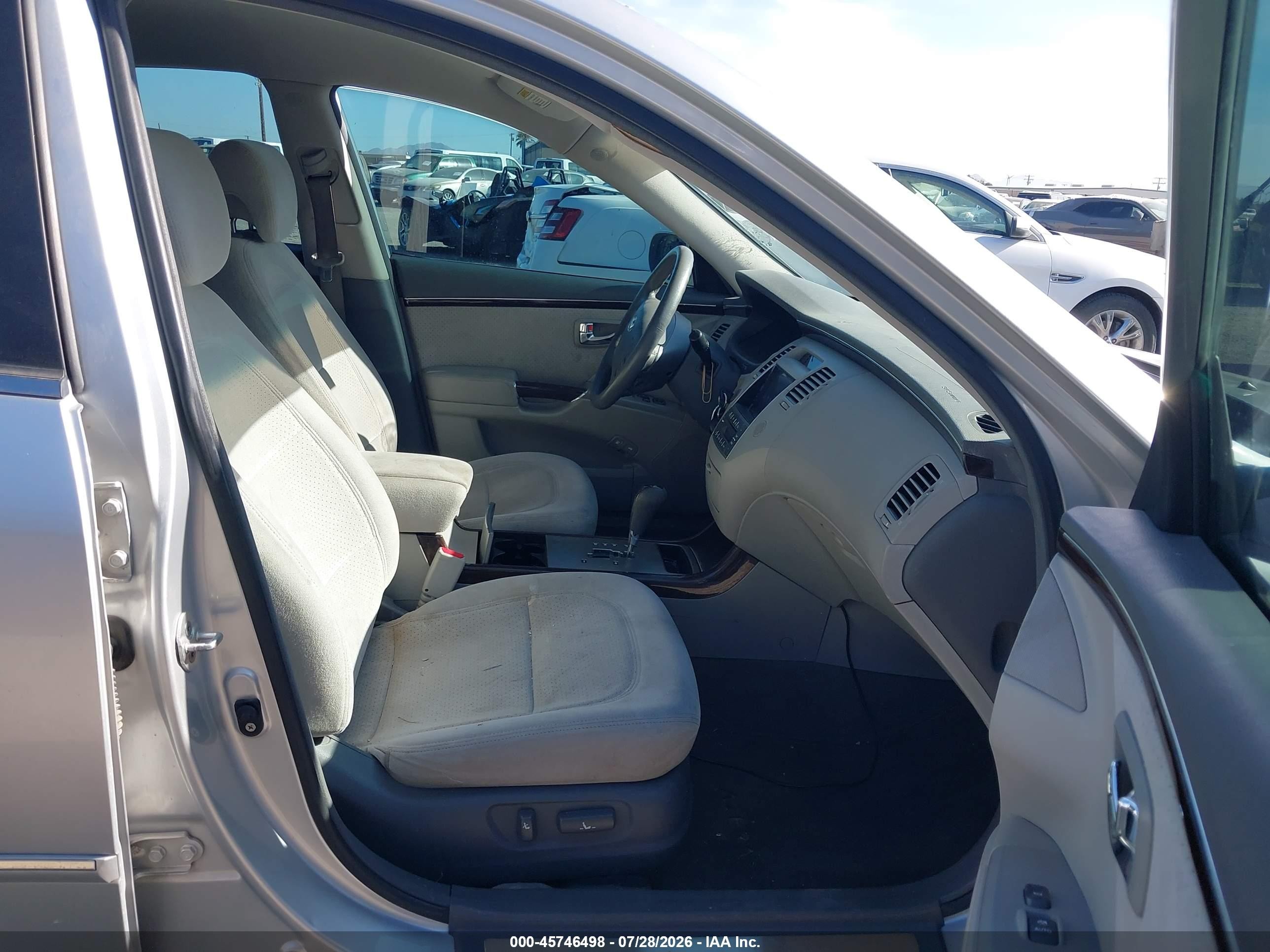 2009 Hyundai Azera Gls Серебряный vin: KMHFC46D19A349187