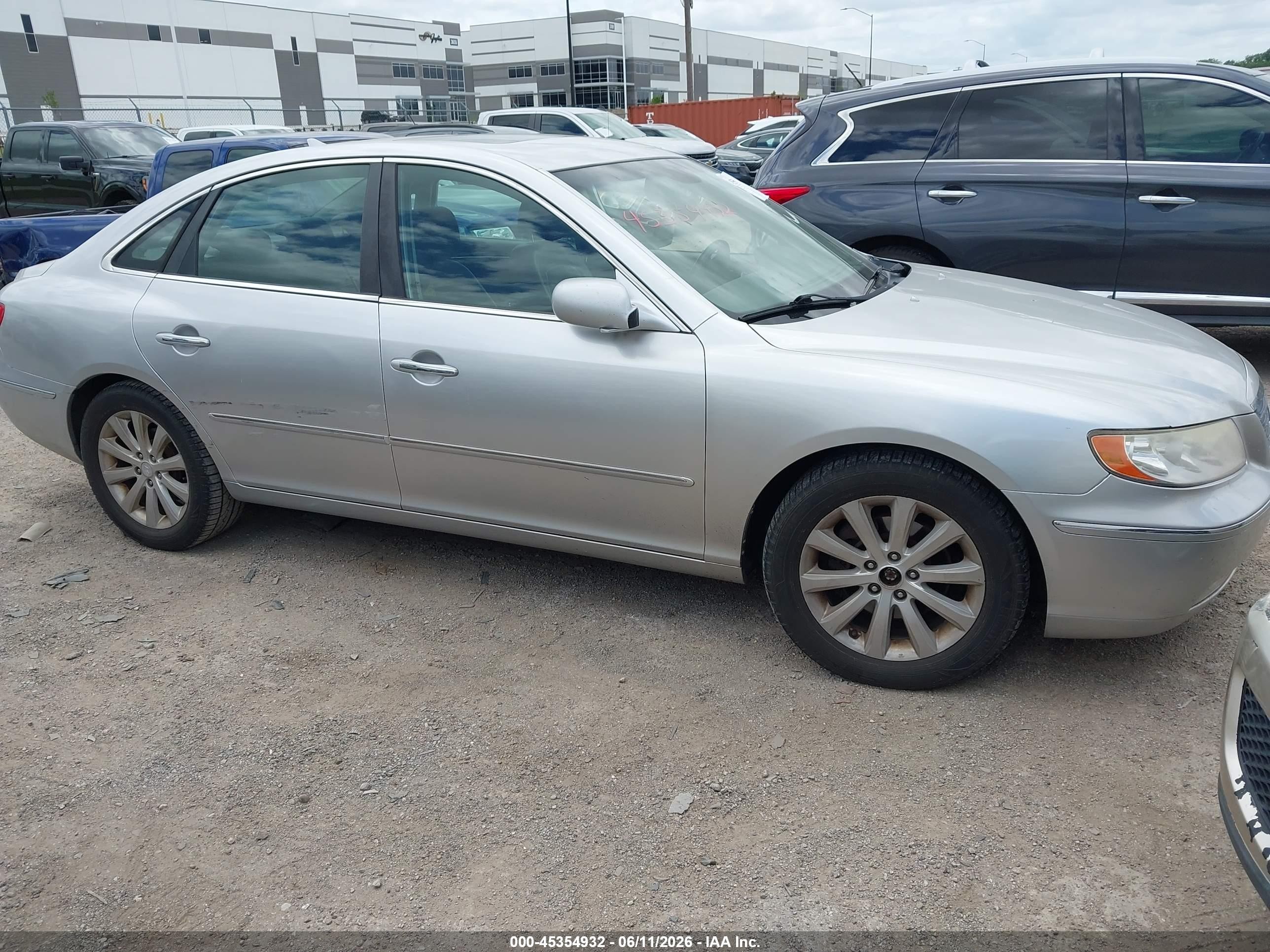 2009 Hyundai Azera Gls Silver vin: KMHFC46D19A349920