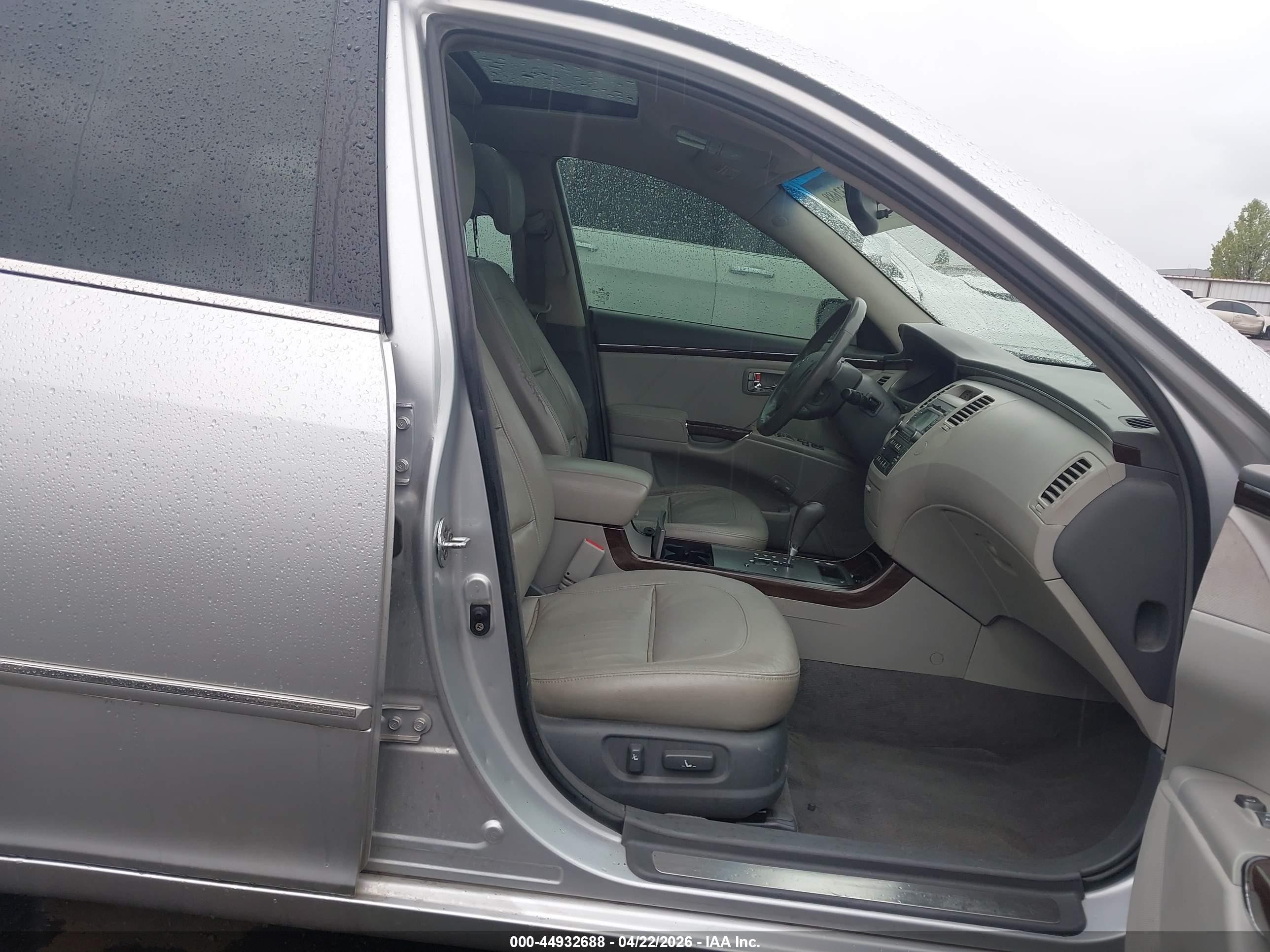 2009 Hyundai Azera Gls Silver vin: KMHFC46D19A358746