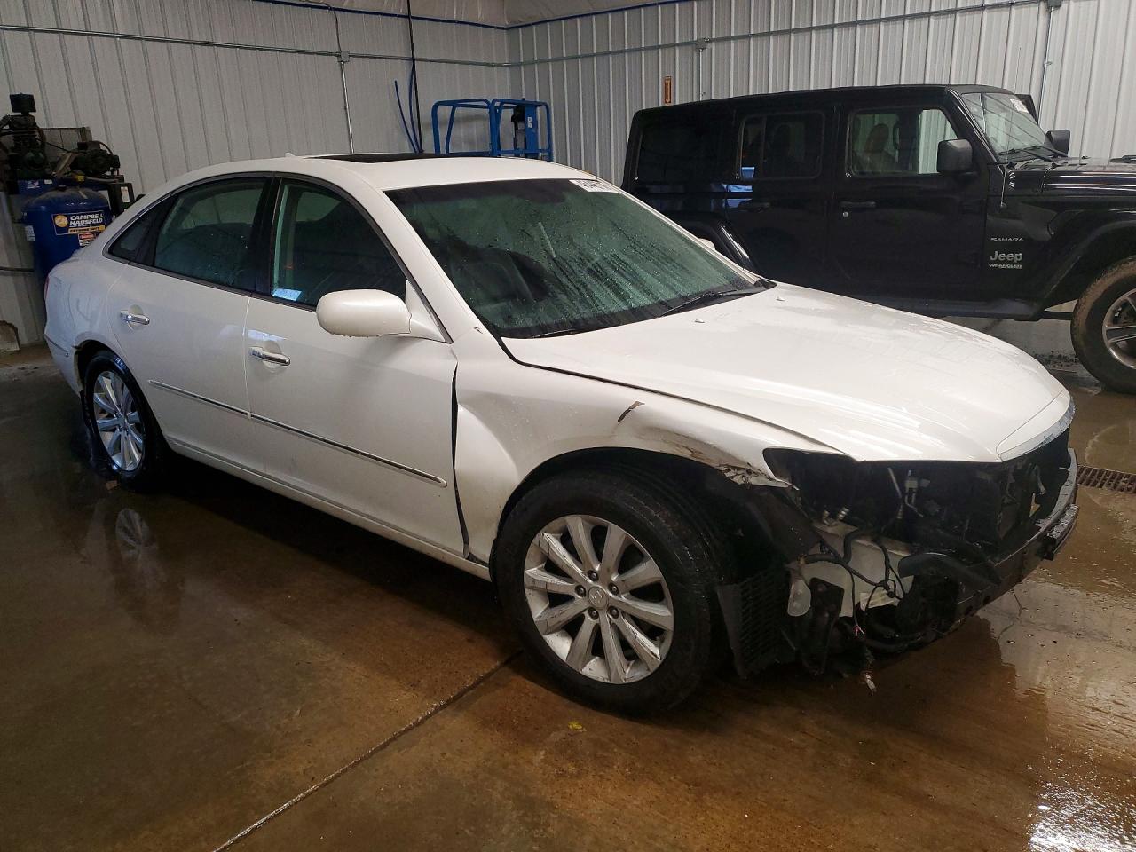 2009 Hyundai Azera Gls Белый vin: KMHFC46D39A359140