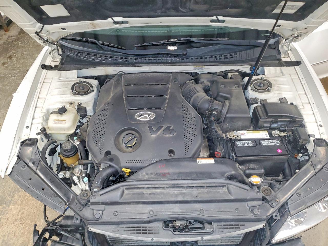 2009 Hyundai Azera Gls Белый vin: KMHFC46D39A359140