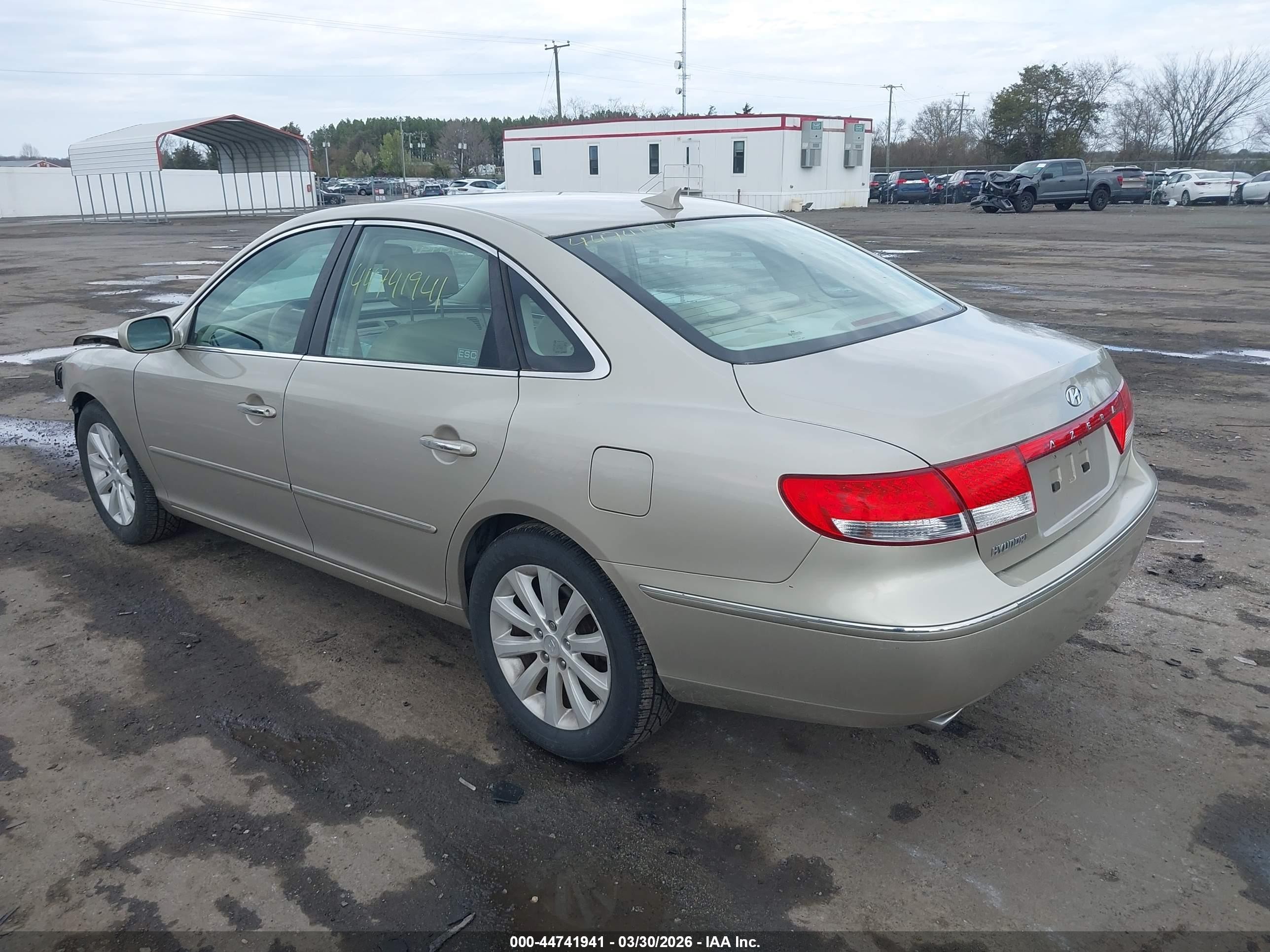 2009 Hyundai Azera Gls Золотой vin: KMHFC46D49A349846