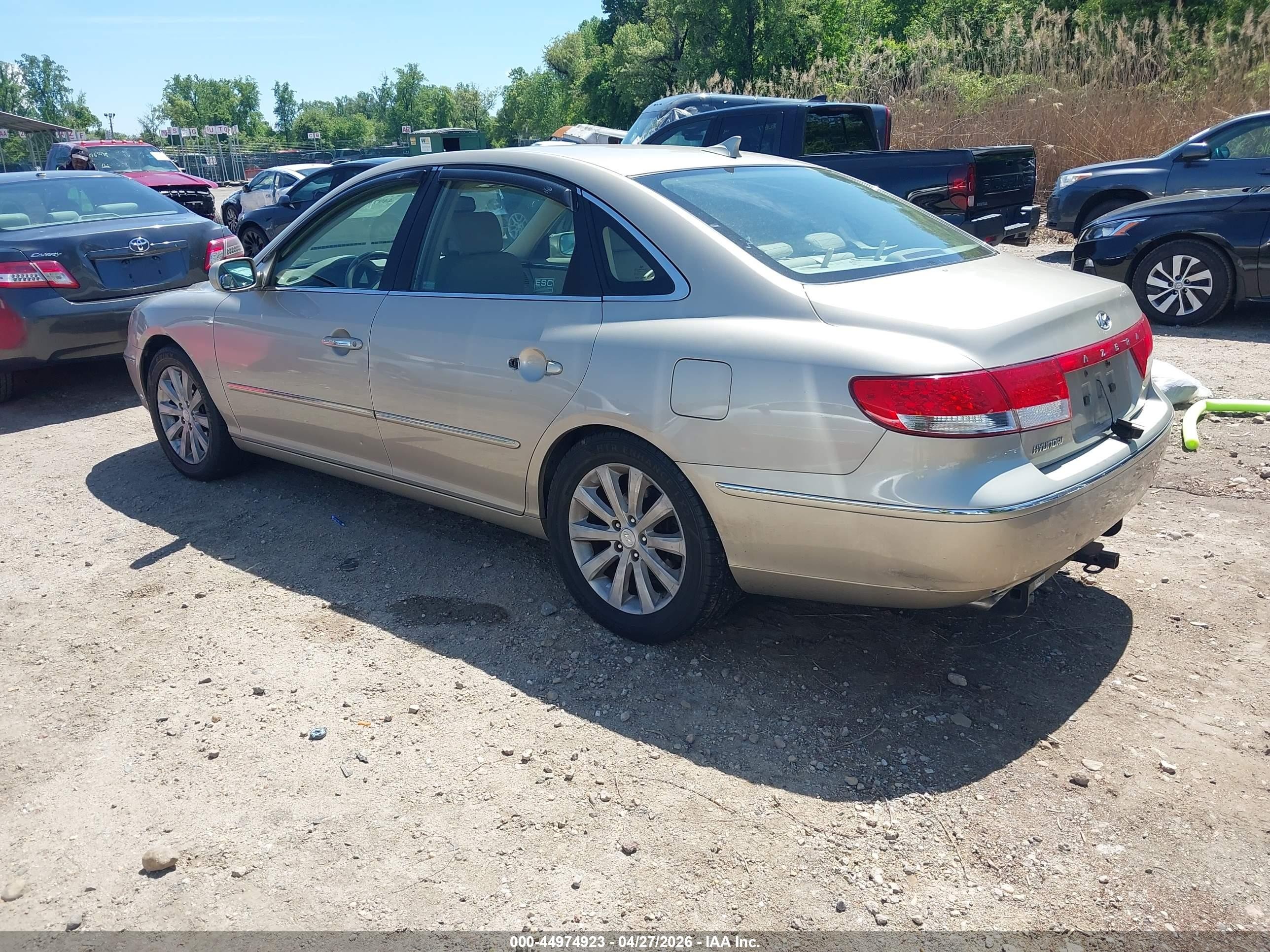 2009 Hyundai Azera Gls Gold vin: KMHFC46D49A372706