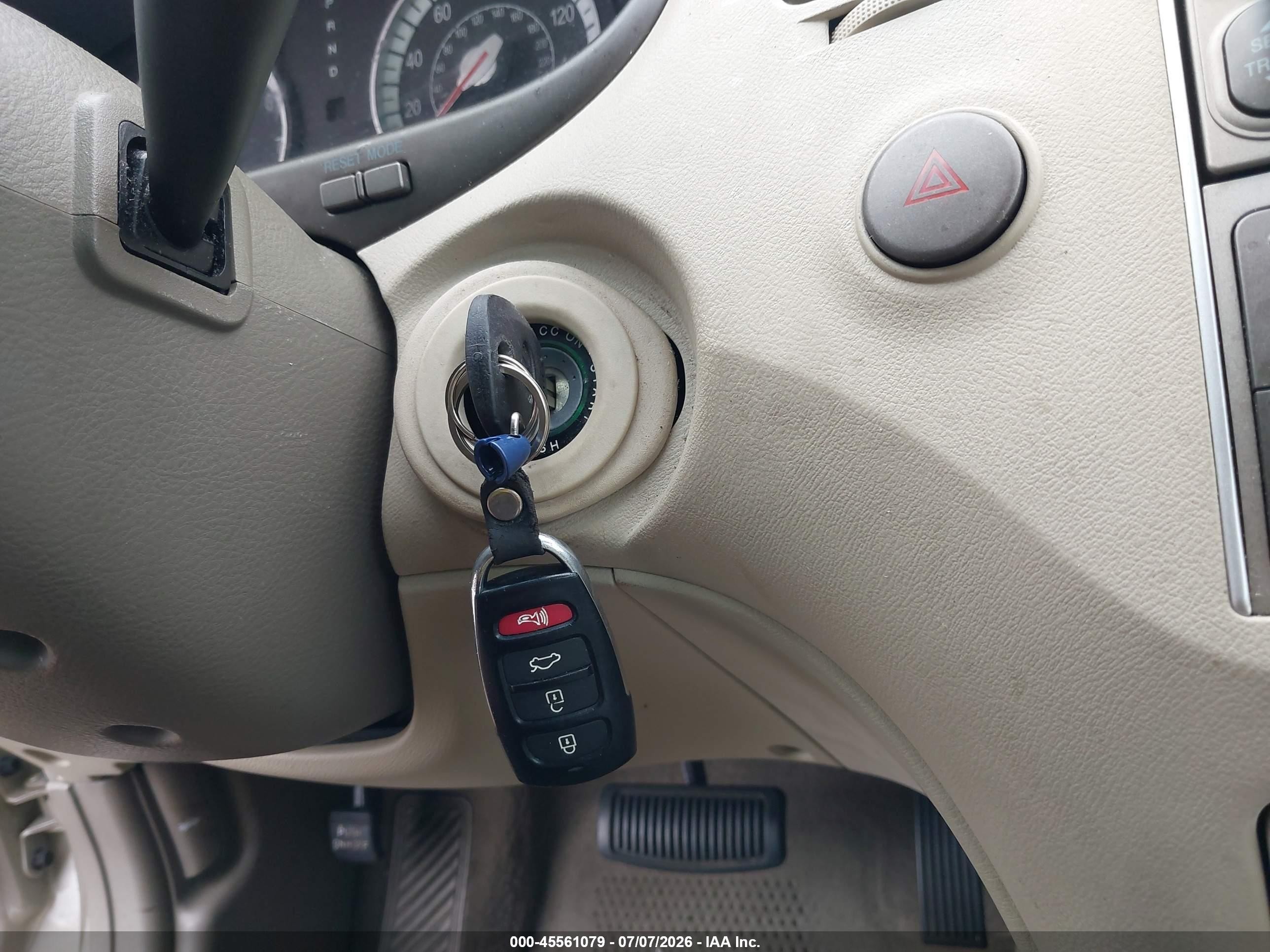 2008 Hyundai Azera Gls Серебряный vin: KMHFC46D58A320595