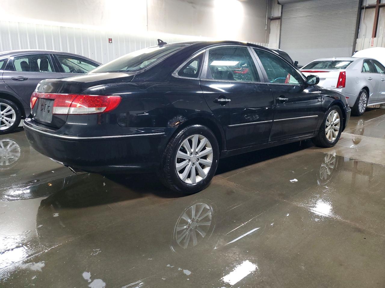 2009 Hyundai Azera Gls Black vin: KMHFC46D59A351296
