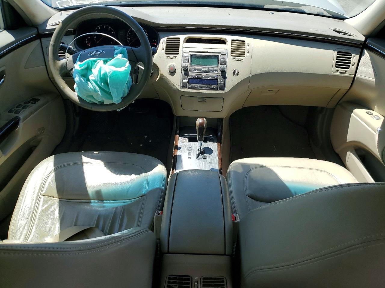 2009 Hyundai Azera Gls Beige vin: KMHFC46D59A352917